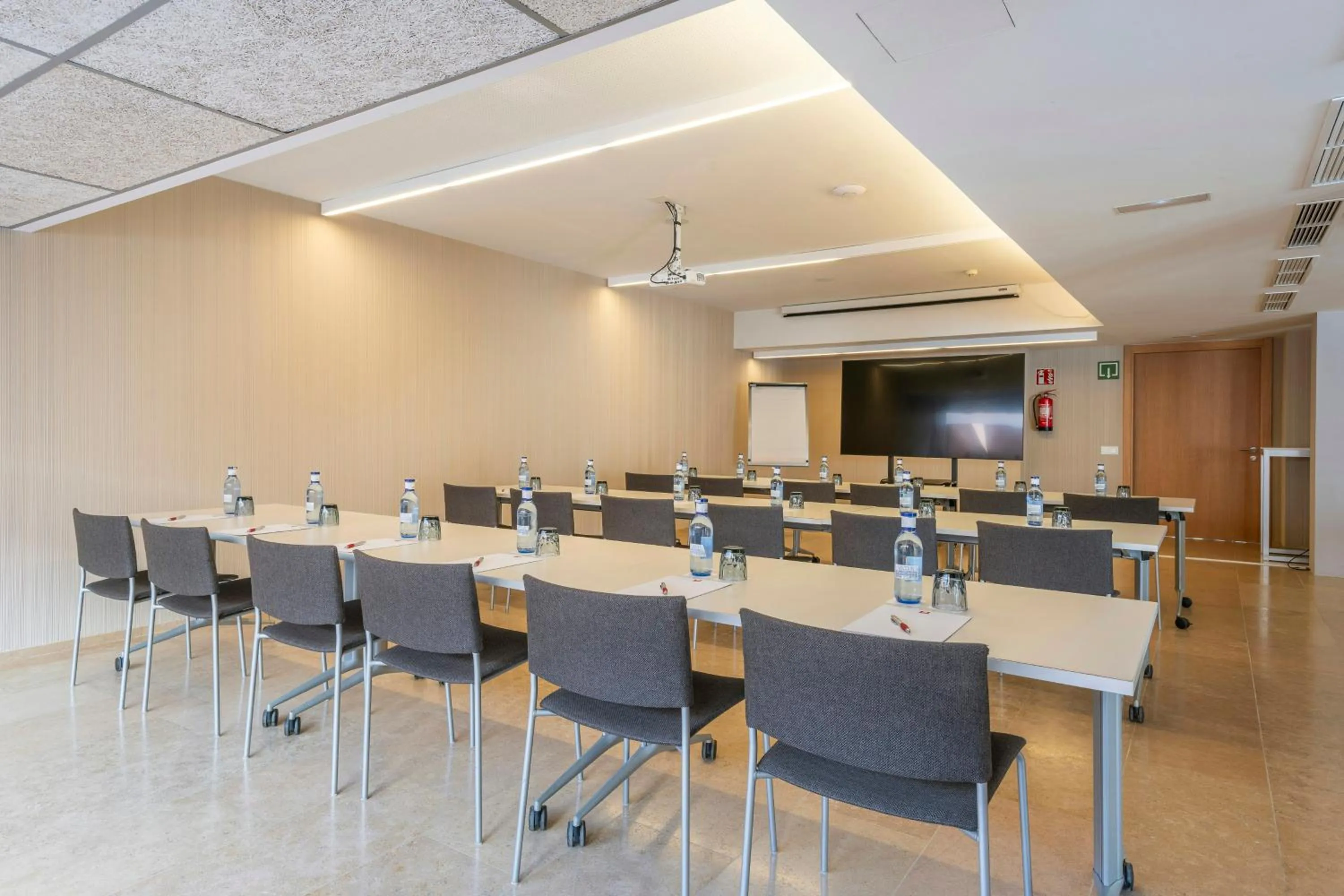 Meeting/conference room in Leonardo Boutique Hotel Mallorca Port Portals - Adults only