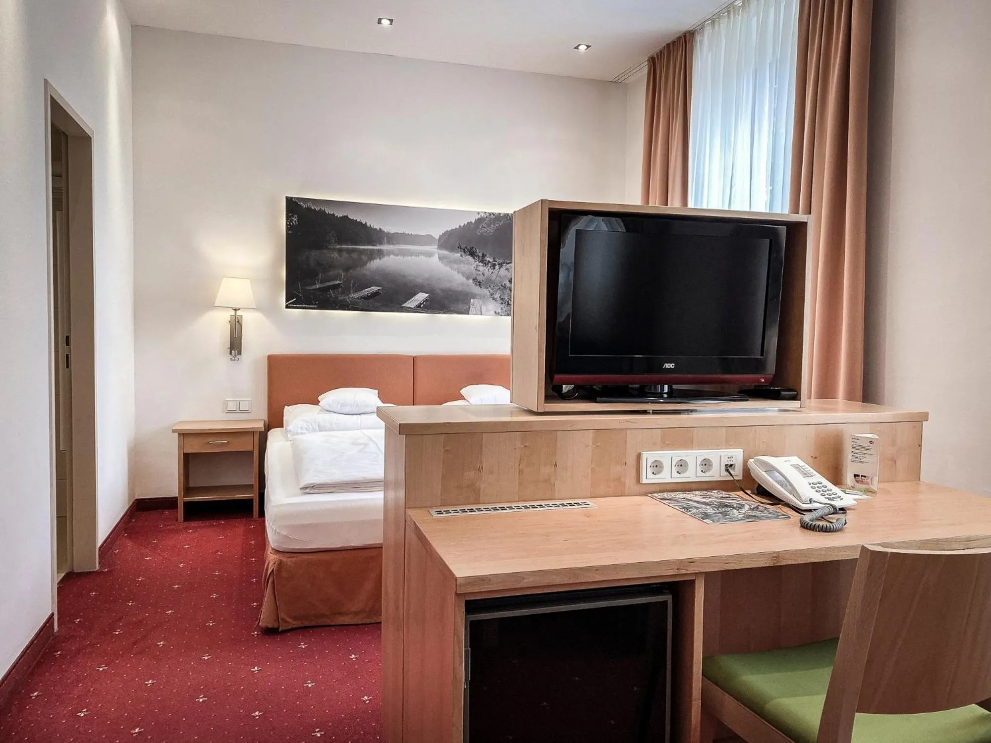 Photo of the whole room, Bed in Faulenzerhotel