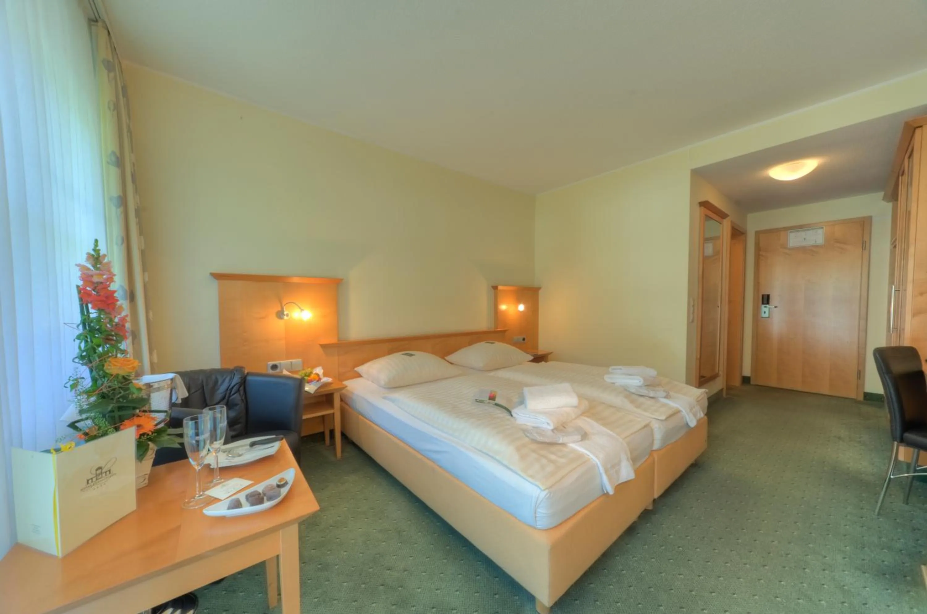 Bed in Hotel Lahnschleife