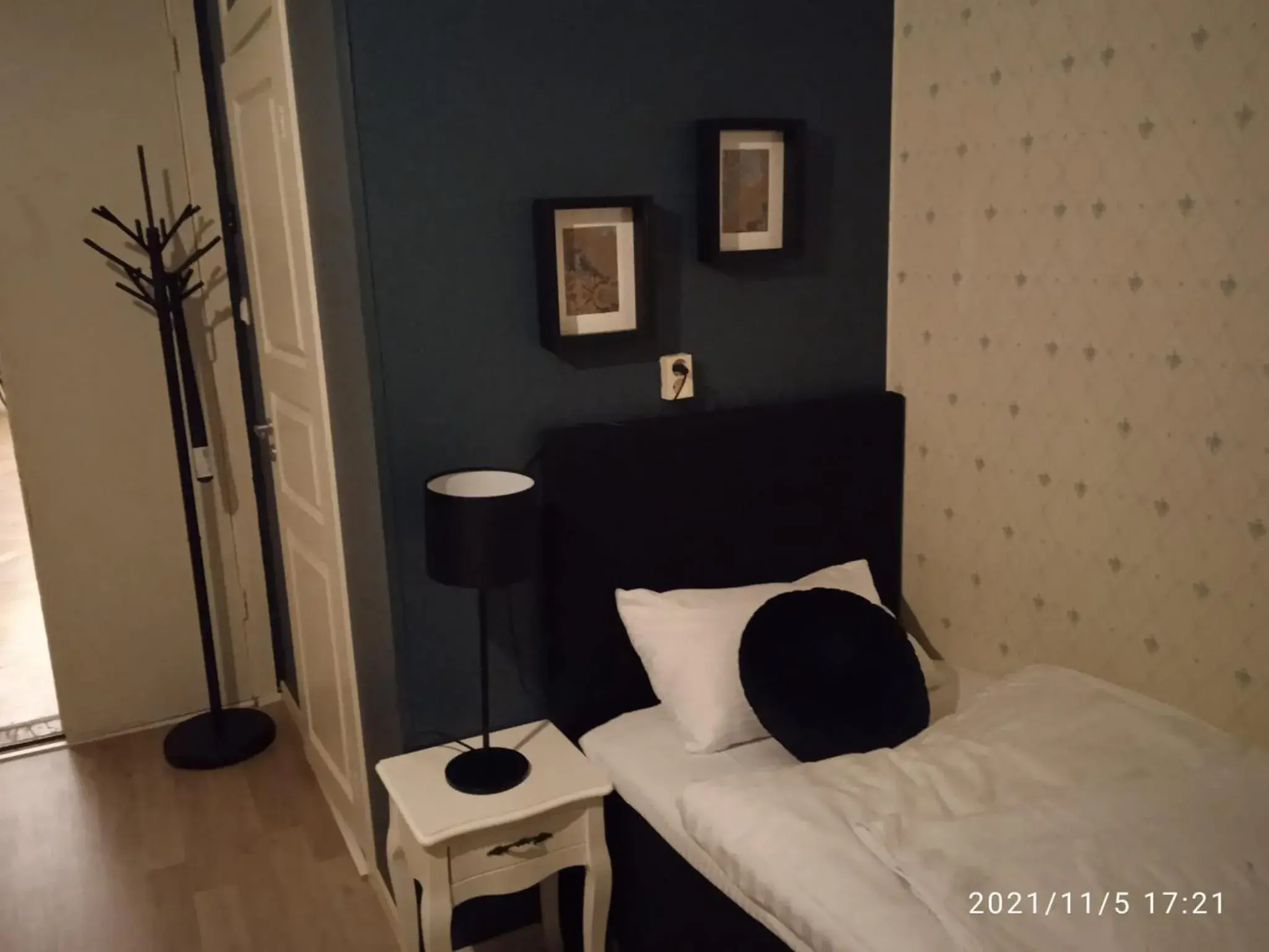 Budget Single Room - single occupancy in Appelberg hotel Budget Single Room - single occupancy in Appelberg hotel