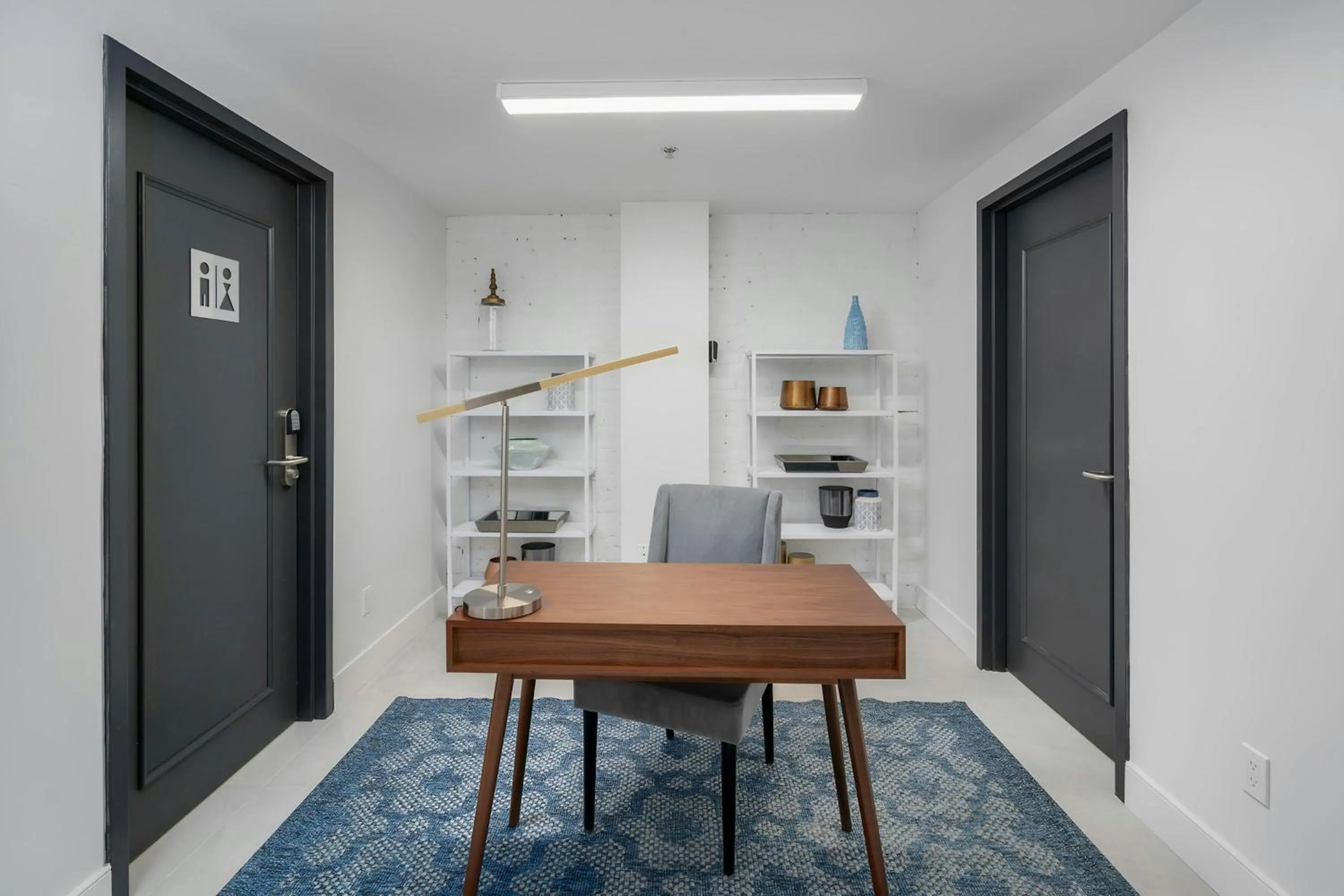 Lobby or reception in Sonder by Marriott Bonvoy Gare Saint Denis Apartments Downtown