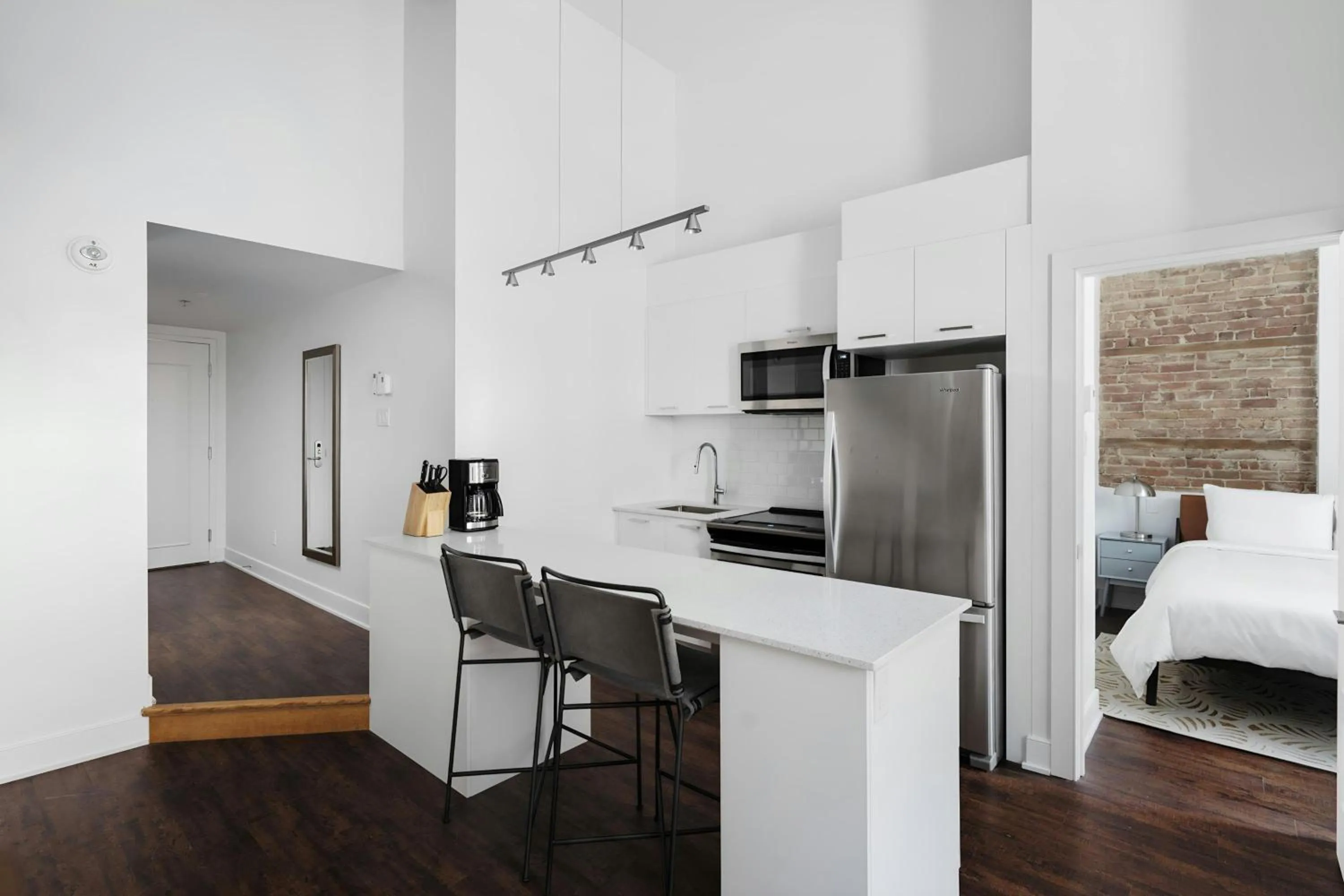 Kitchen or kitchenette, Bed in Sonder by Marriott Bonvoy Gare Saint Denis Apartments Downtown