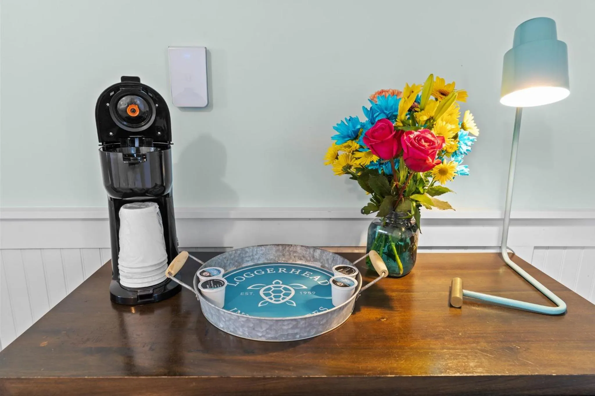 Coffee/tea facilities in Loggerhead Inn and Suites