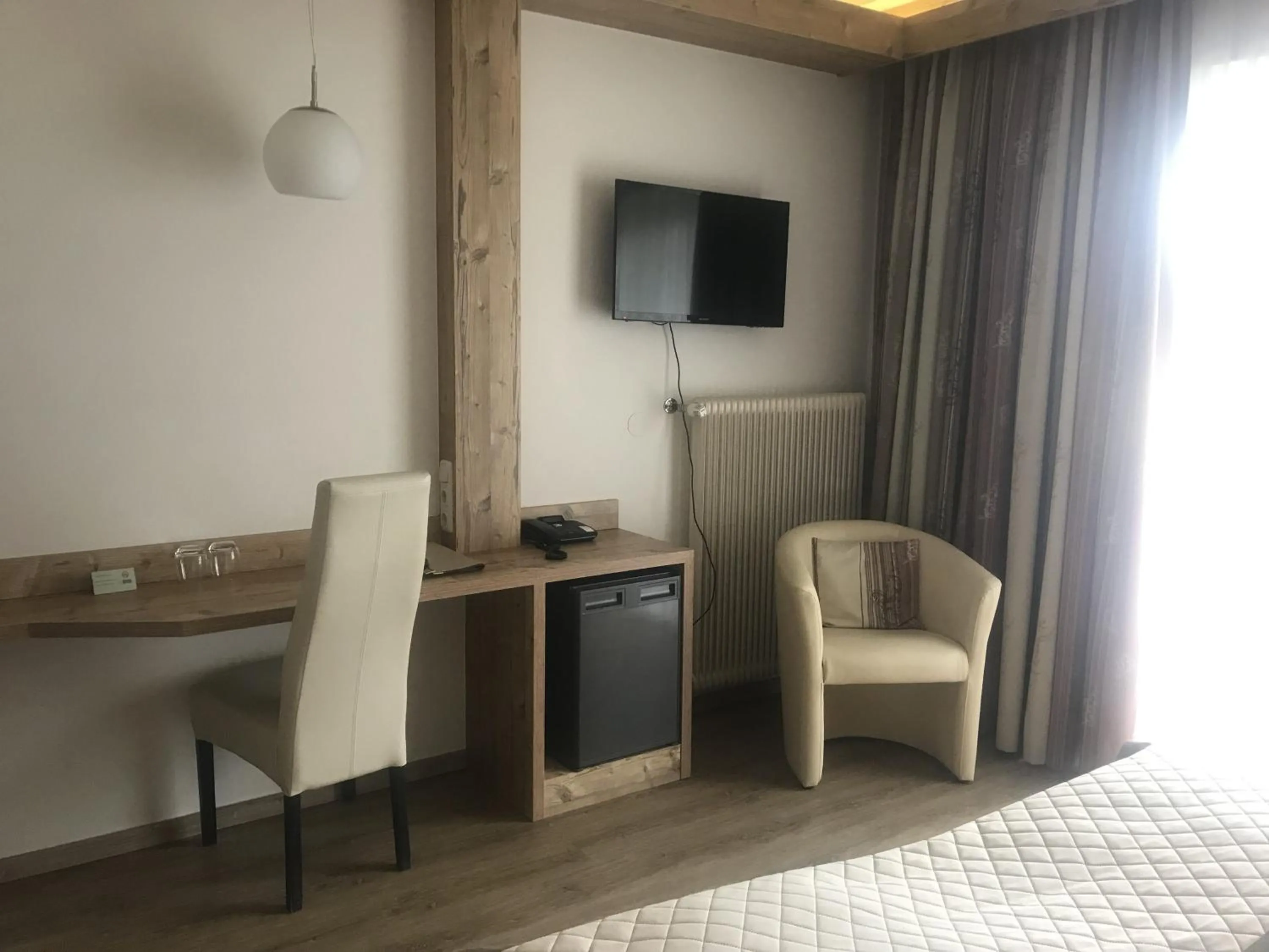 Photo of the whole room in Hotel Rösch