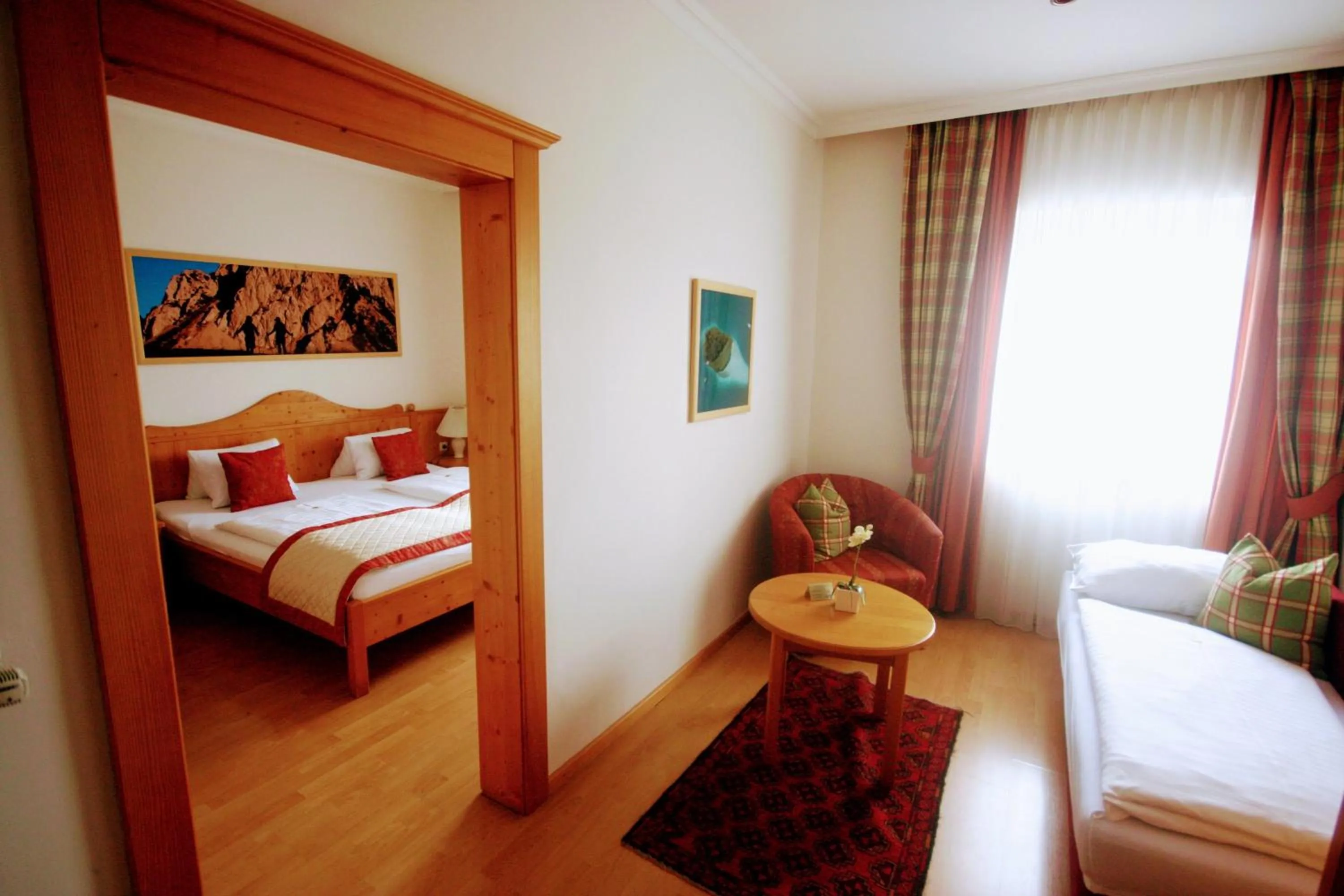 Decorative detail, Bed in Hotel Rösch