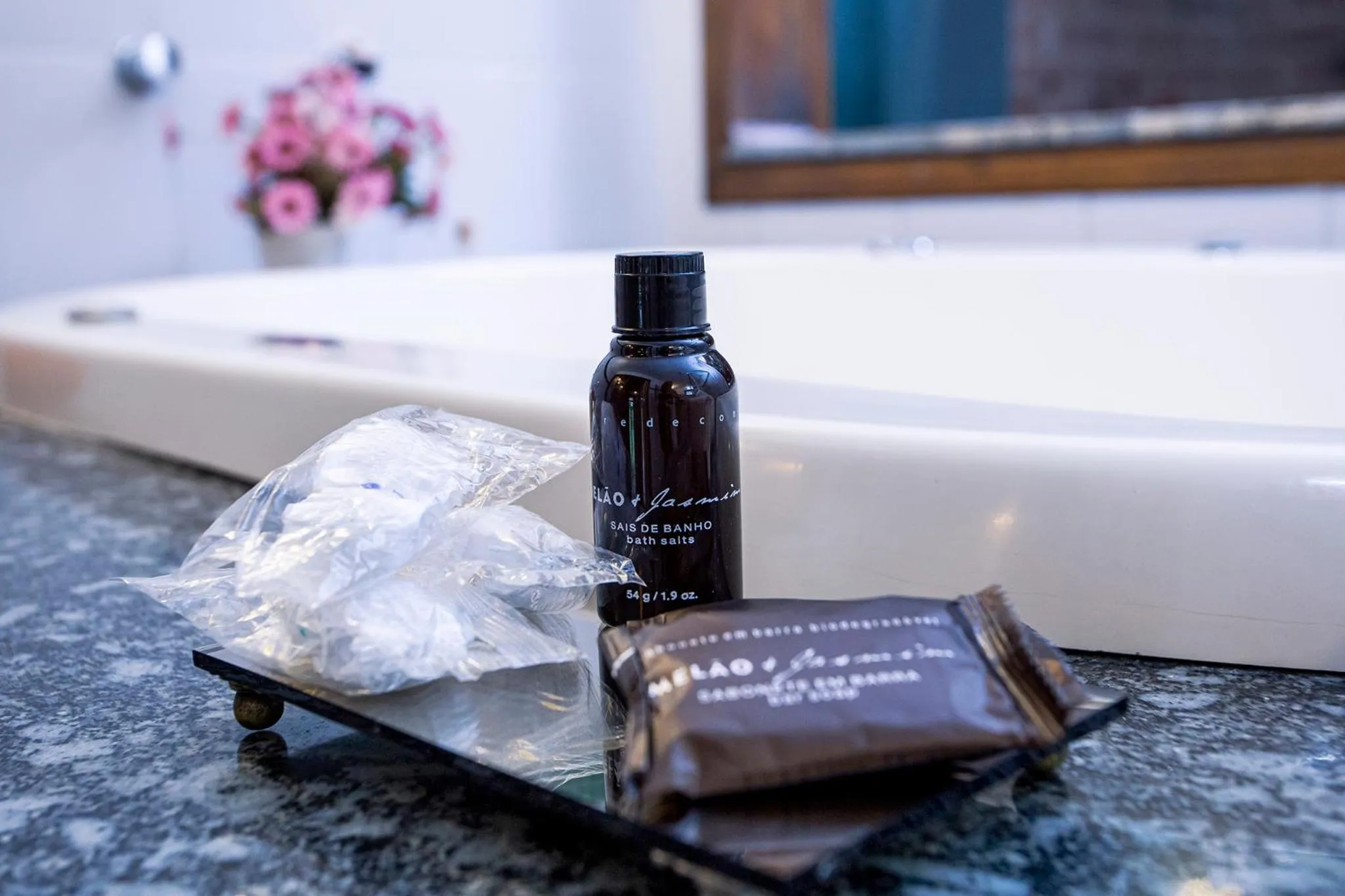 Hot Tub in Pousada Suiça Mineira Garden