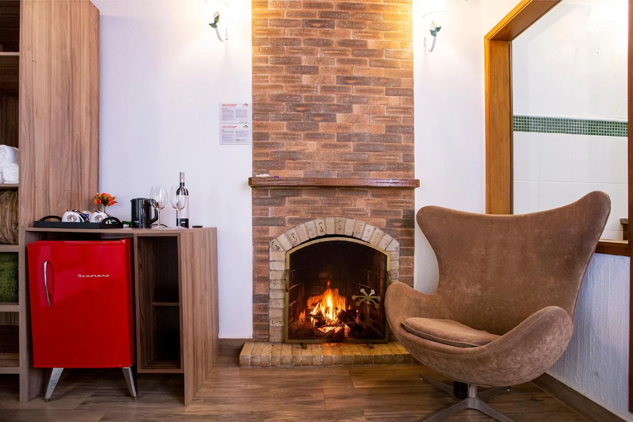 flat iron in Pousada Suiça Mineira Garden