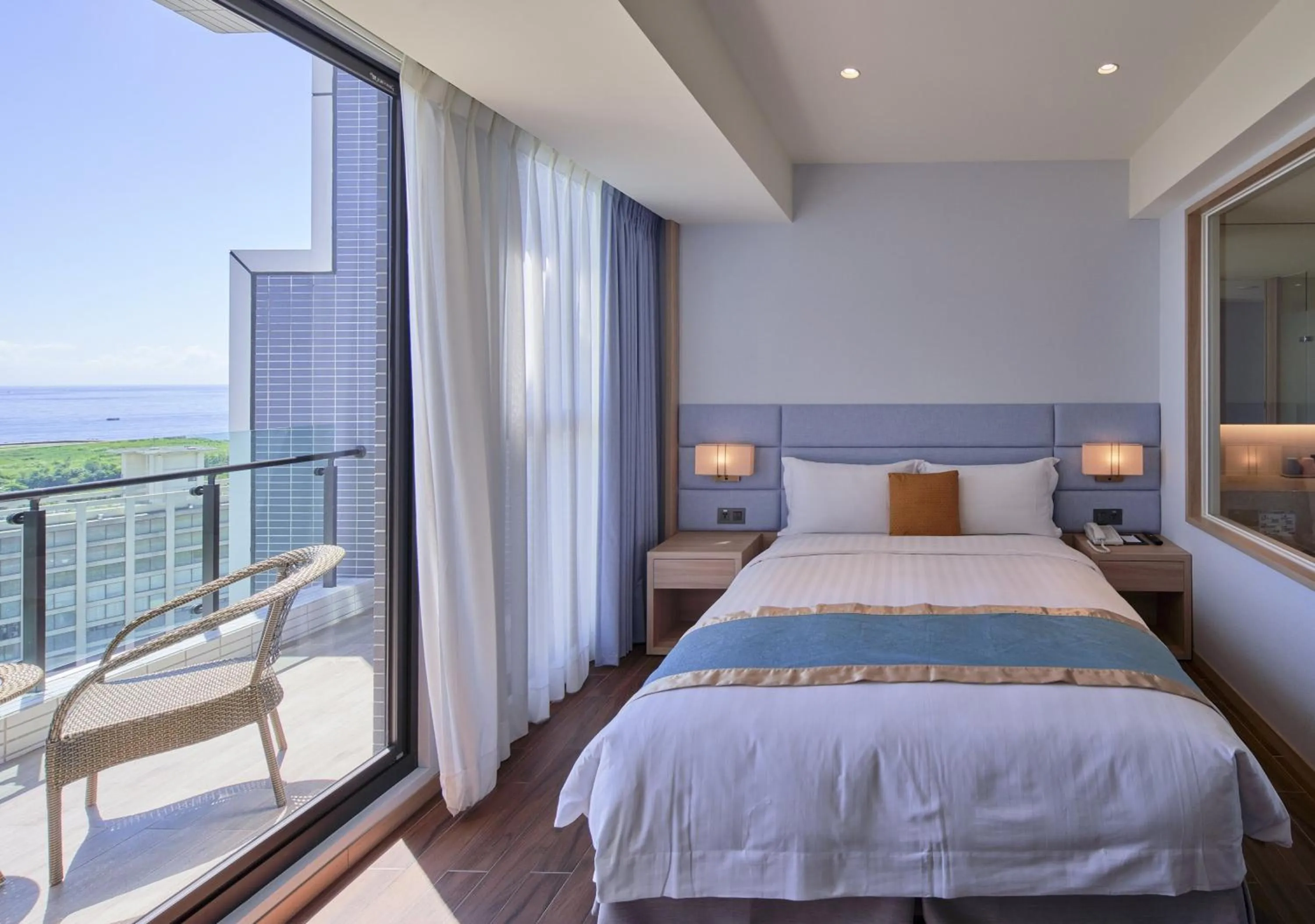 Bed in Lanyang Seaview Hotel