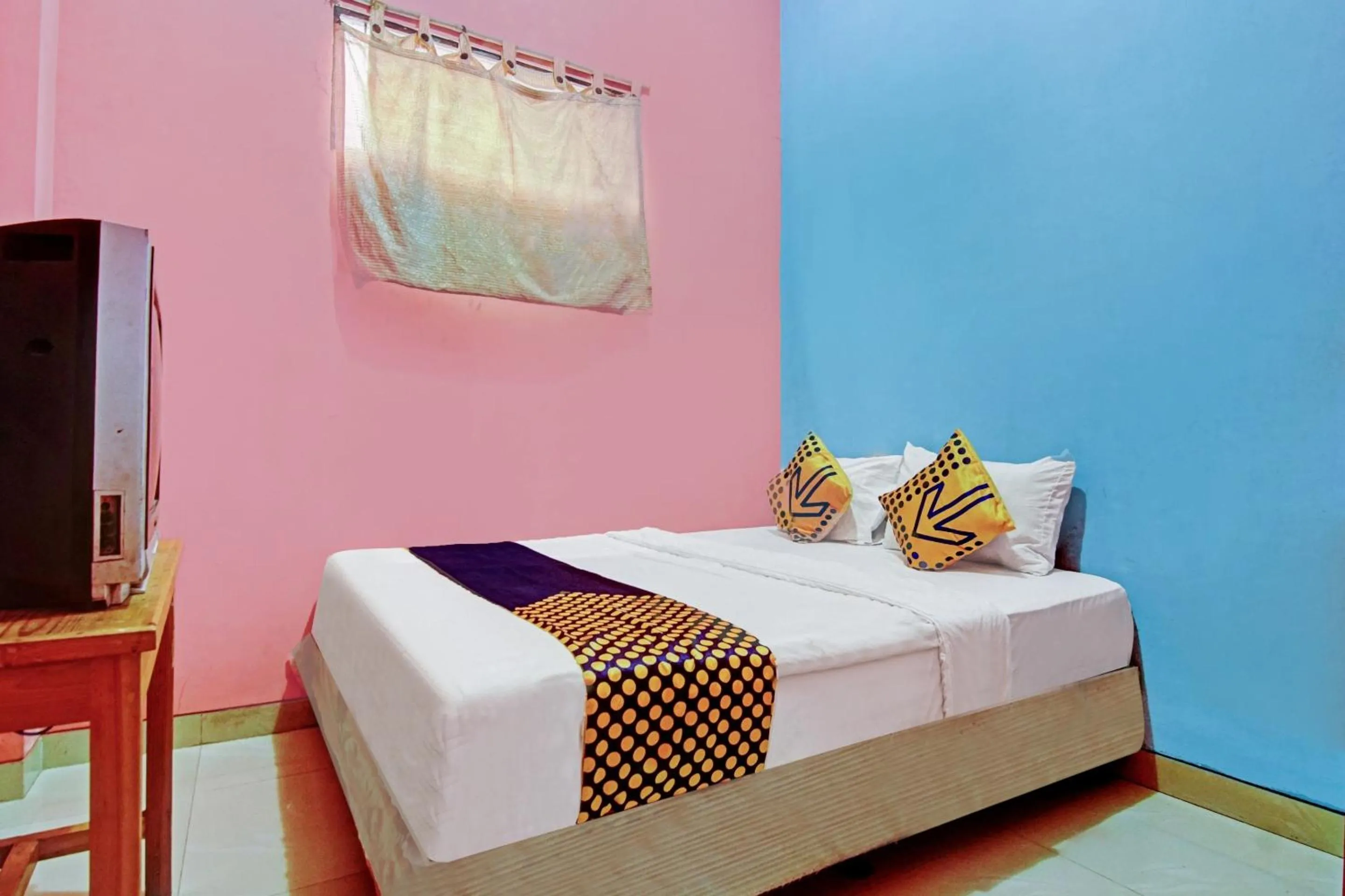 Bedroom, Bed in Hotel O Aliyah Syariah