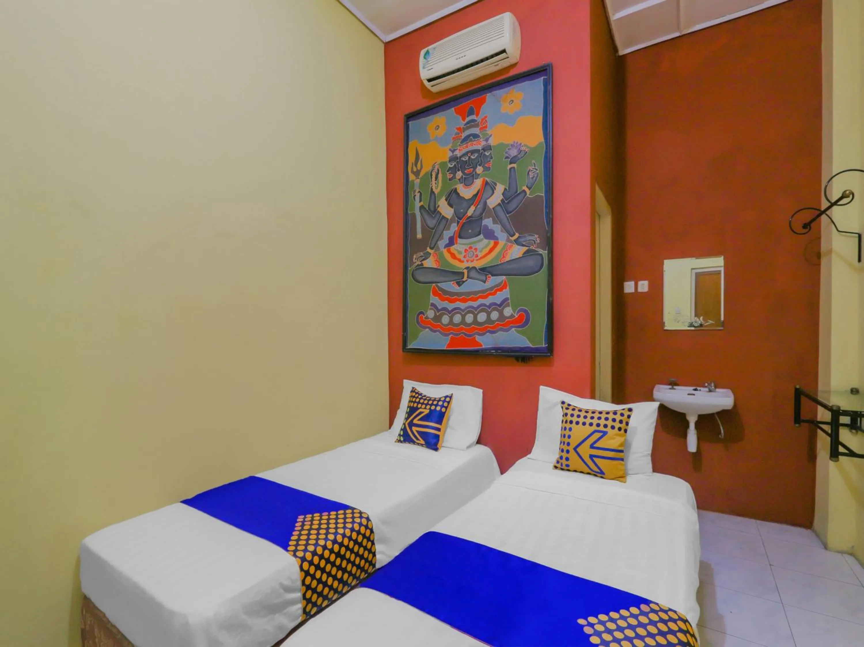 Bedroom in SPOT ON 90272 Istana Griya 1 Hotel