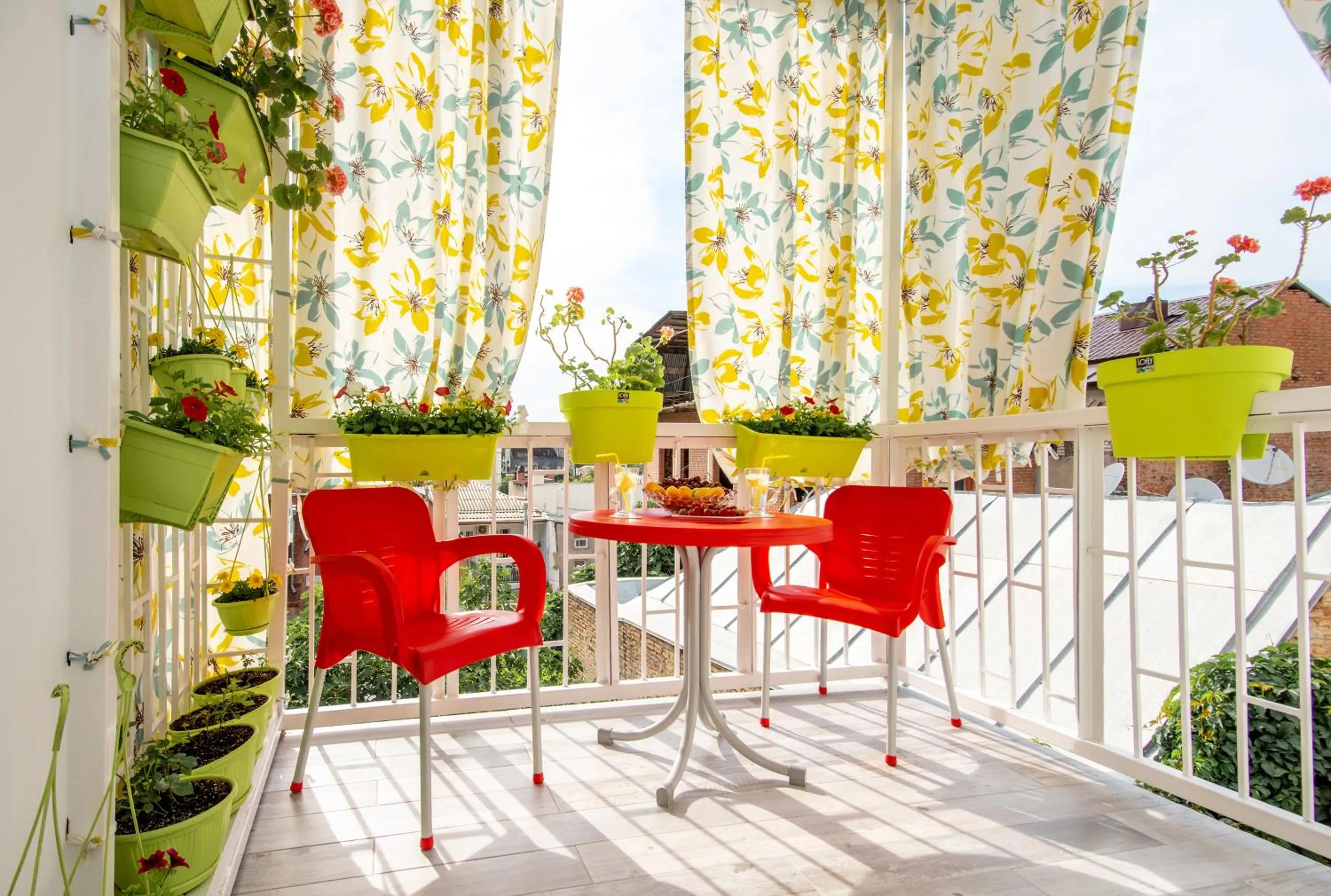 Property building in Lowell Hotel