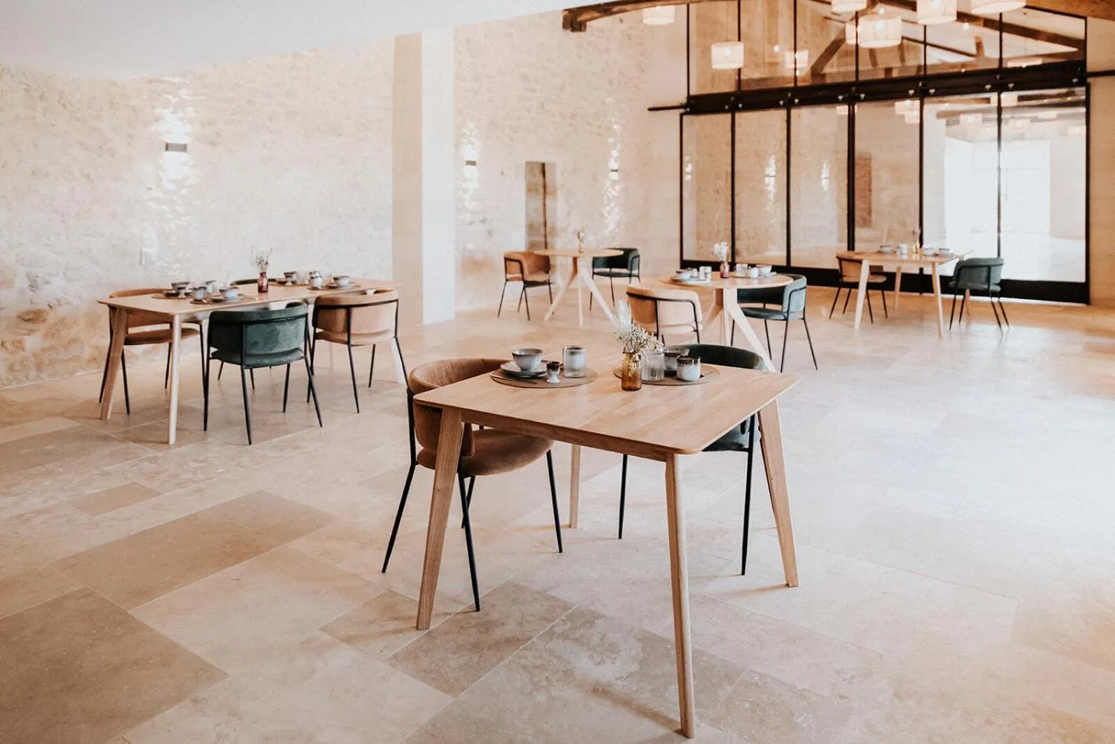Dining area in Château La Grande Clotte