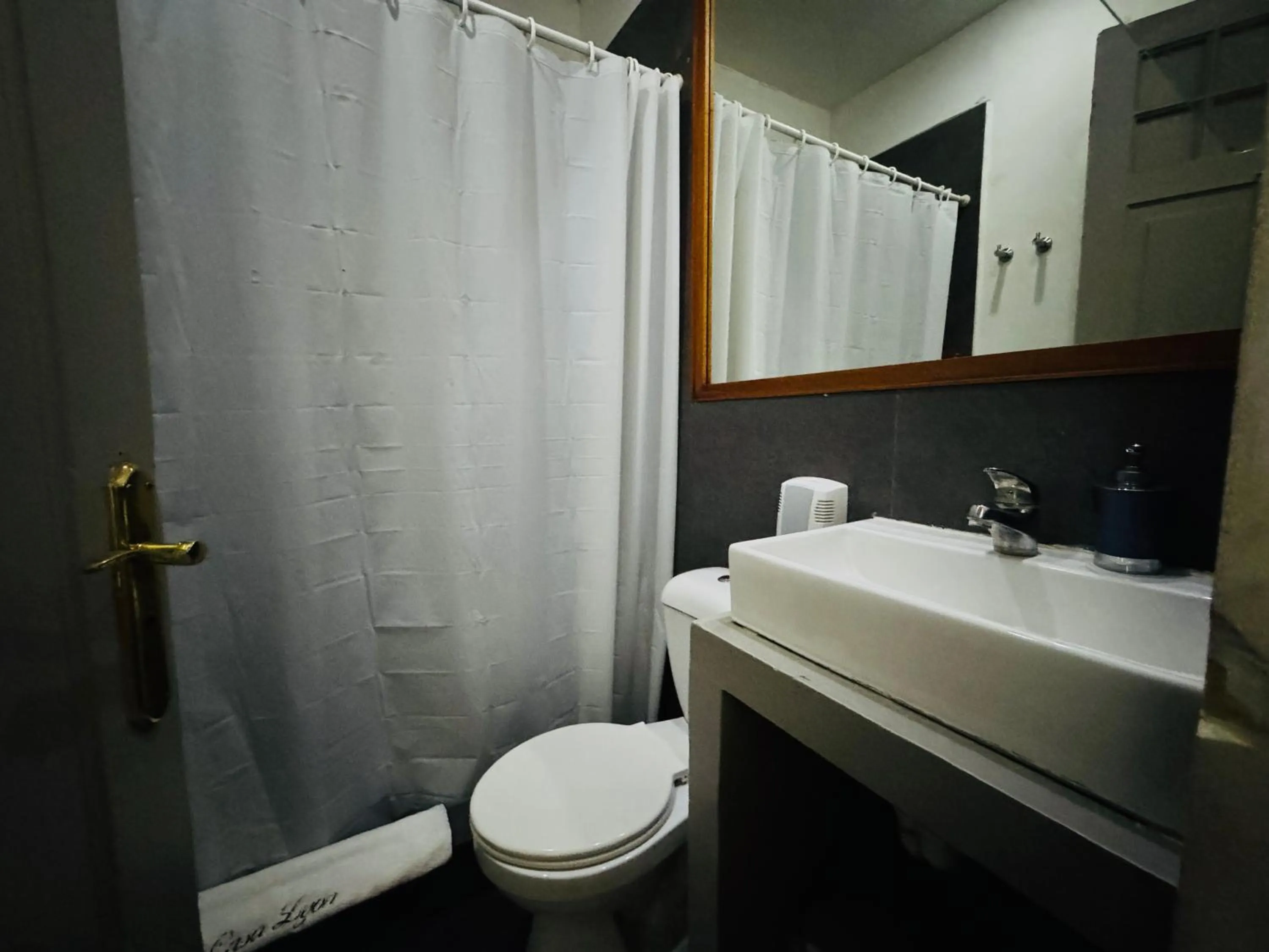 Bathroom in Hotel Casa Lyon