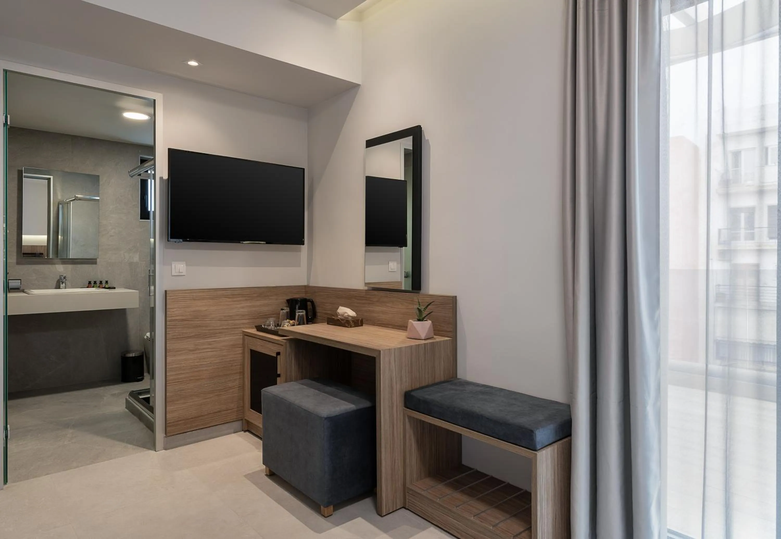 Bathroom in Morum City Hotel Chania