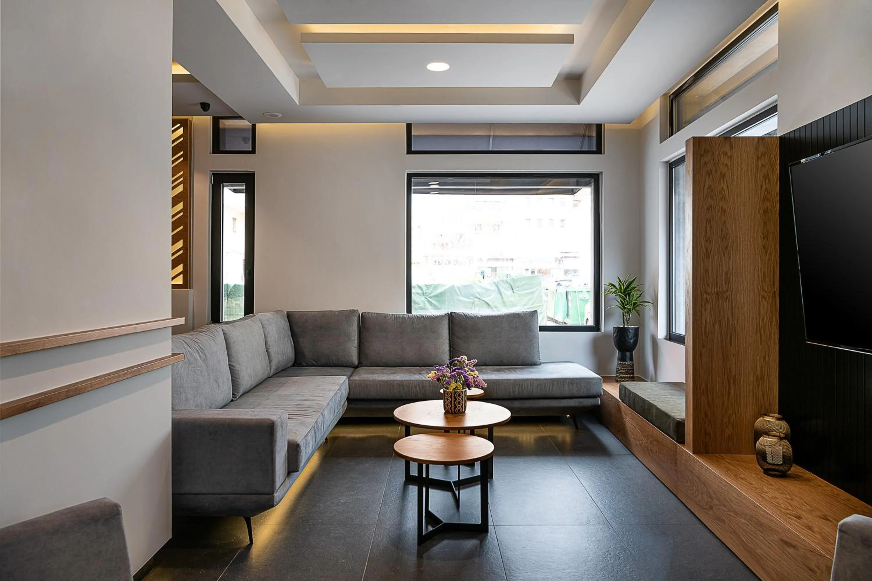 Lobby or reception in Morum City Hotel Chania