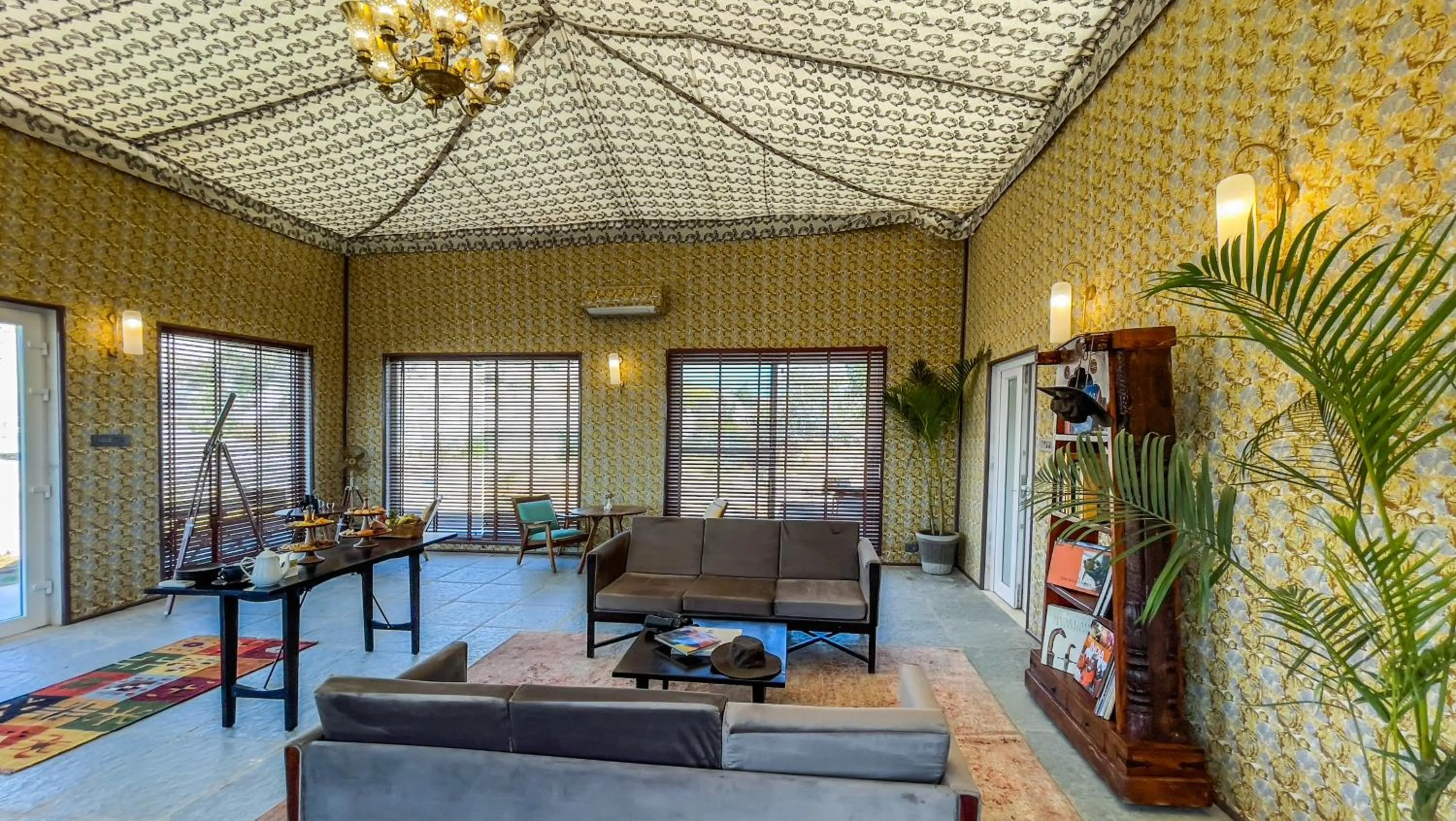 Restaurant/places to eat in Brij Pola, Jawai - Luxury Jungle Camp with Private Pools