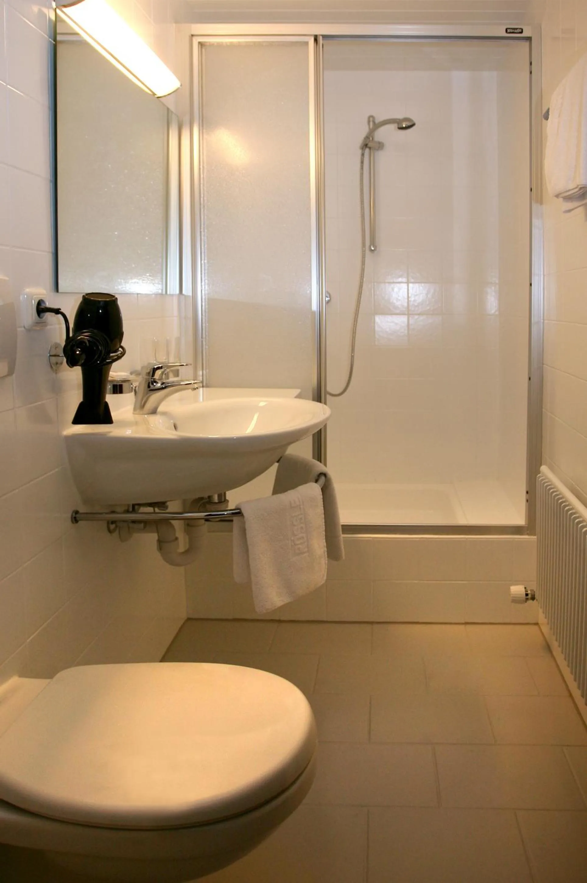 Bathroom in Hotel Restaurant Rössle