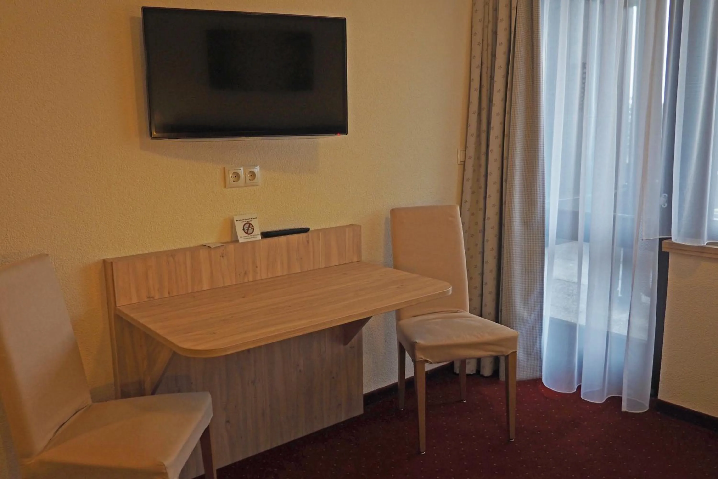 Photo of the whole room in Hotel Restaurant Rössle