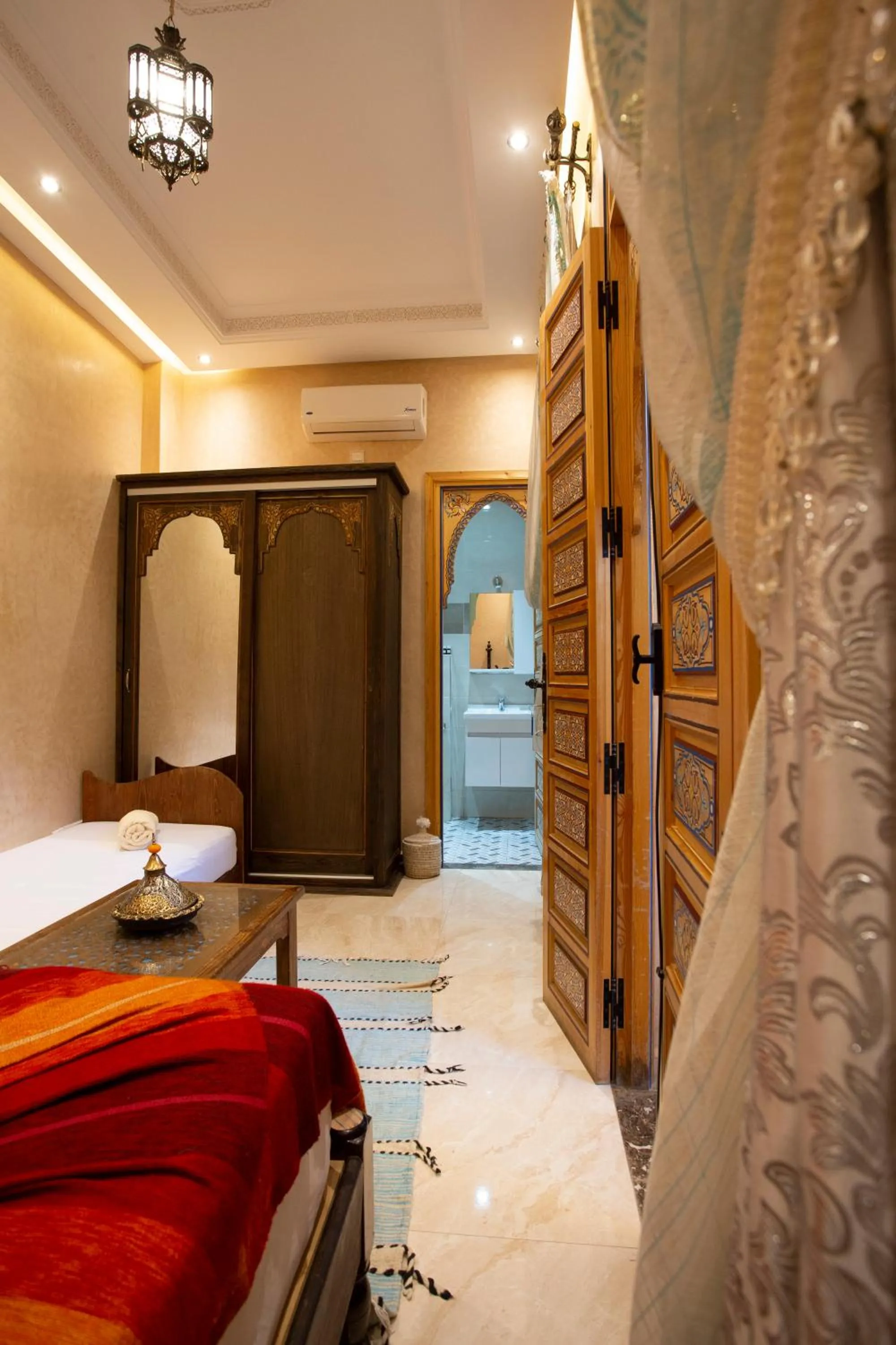 Bedroom, Bed in Riad Alice Terrace & Spa