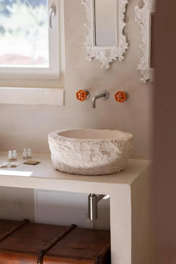 Bathroom in Borgo Del Tempo Ritrovato - Luxury Relais in Puglia