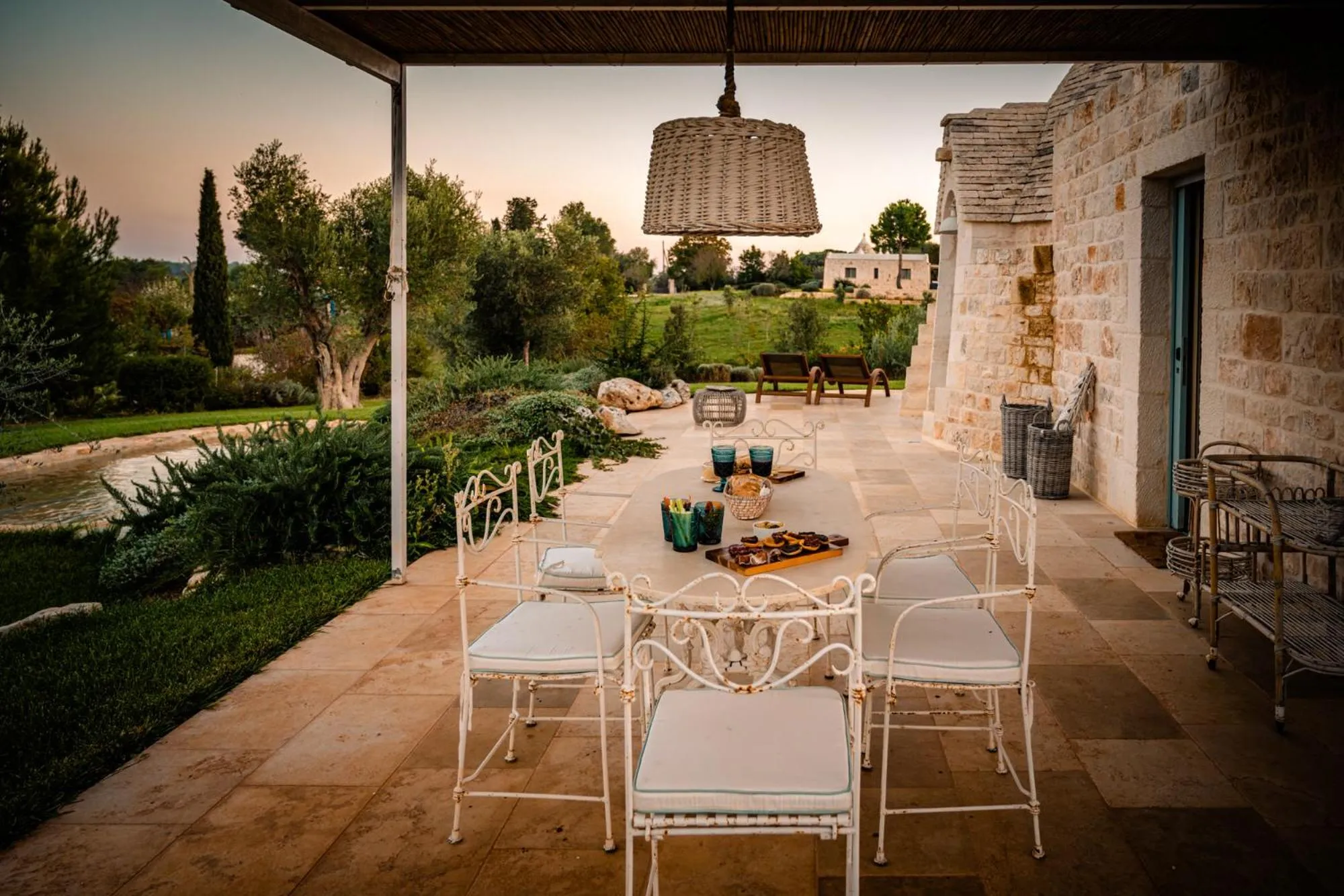Patio in Borgo Del Tempo Ritrovato - Luxury Relais in Puglia