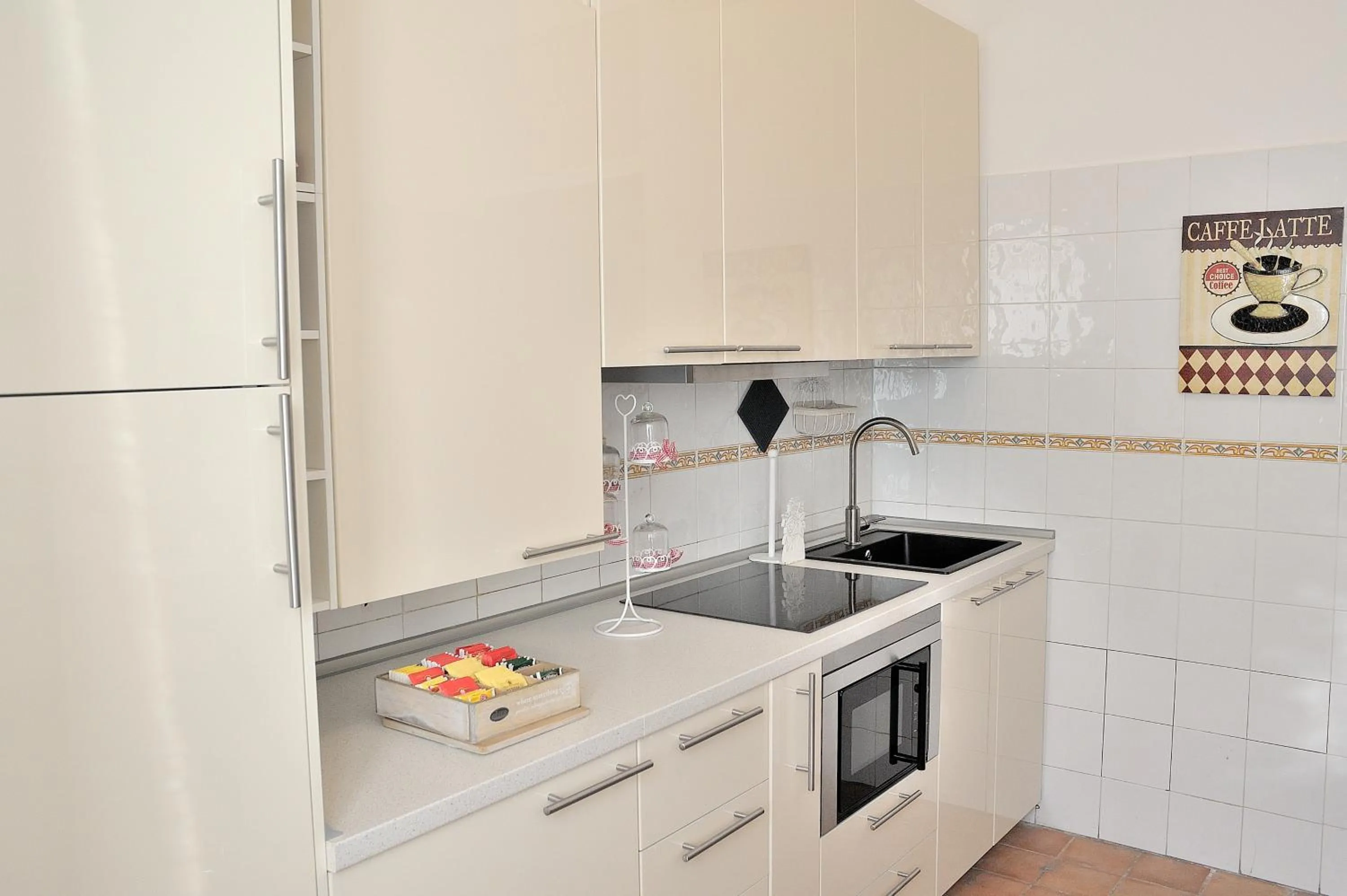 kitchen in Aquarius Inn