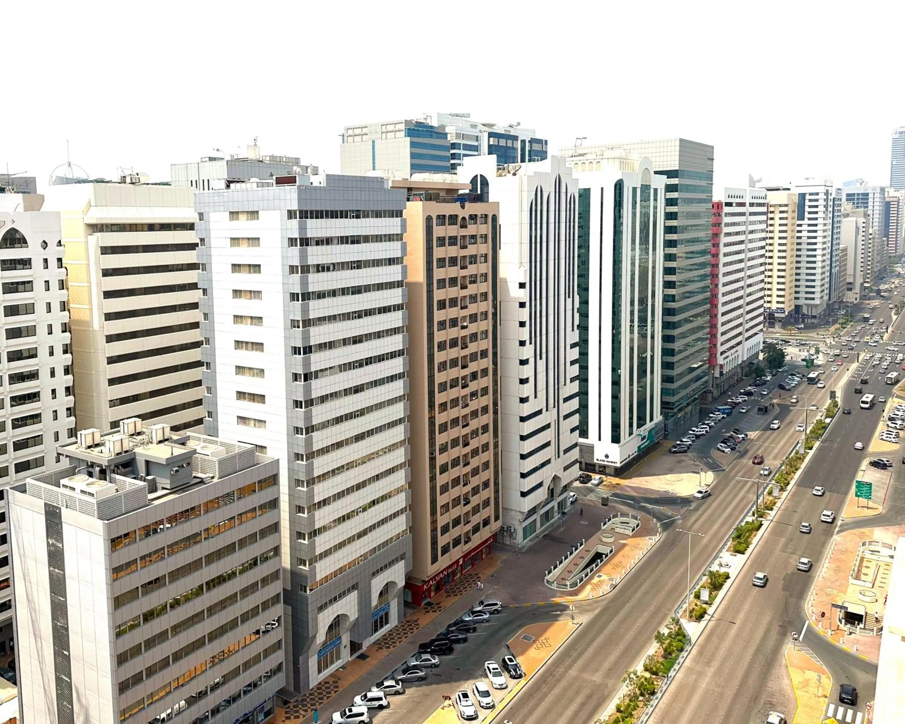 Quiet street view in Royal Rose Abu Dhabi, a Curio Collection by Hilton Affiliated Hotel