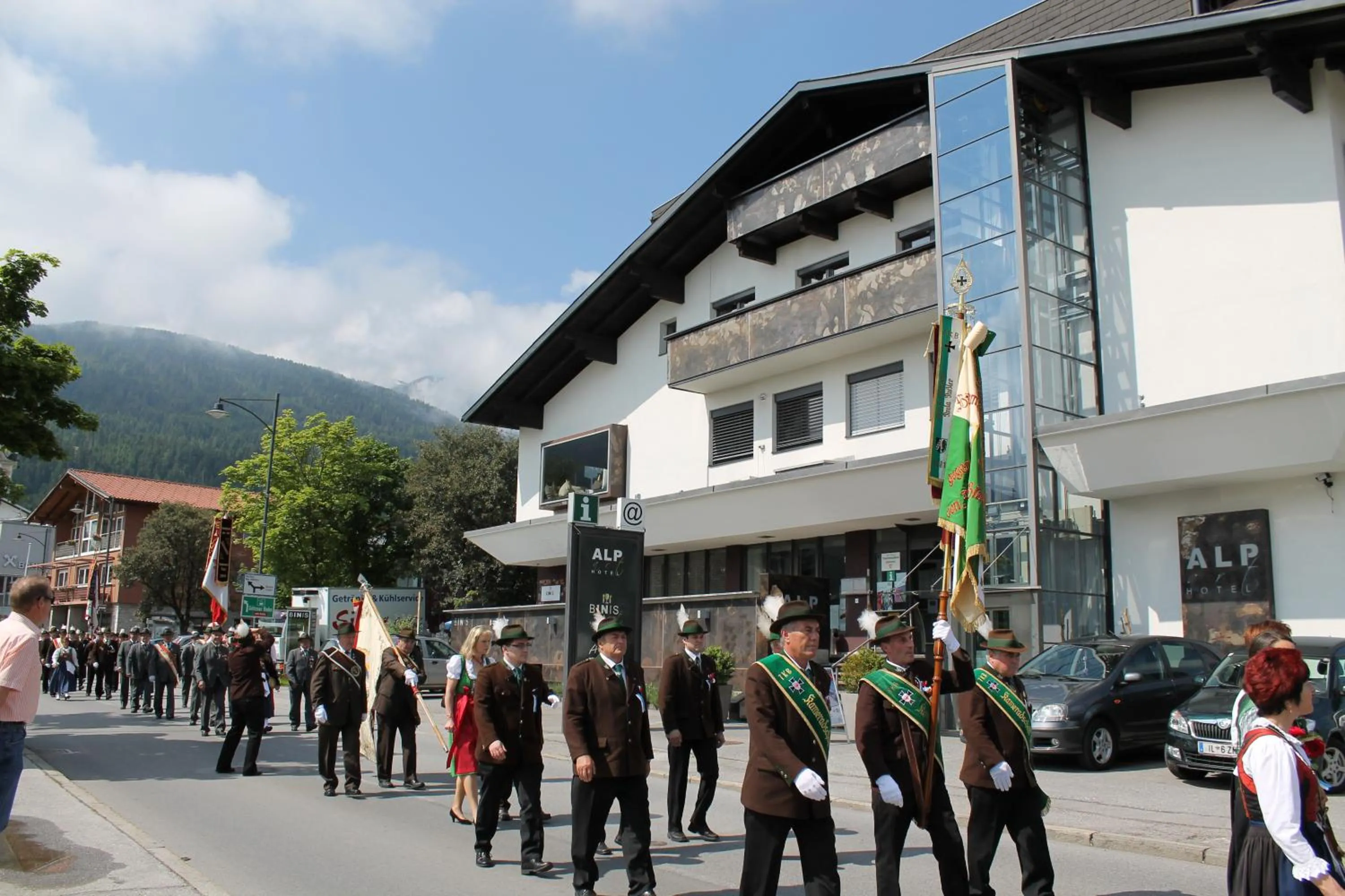 Facade/entrance in Alp Art Hotel Götzens