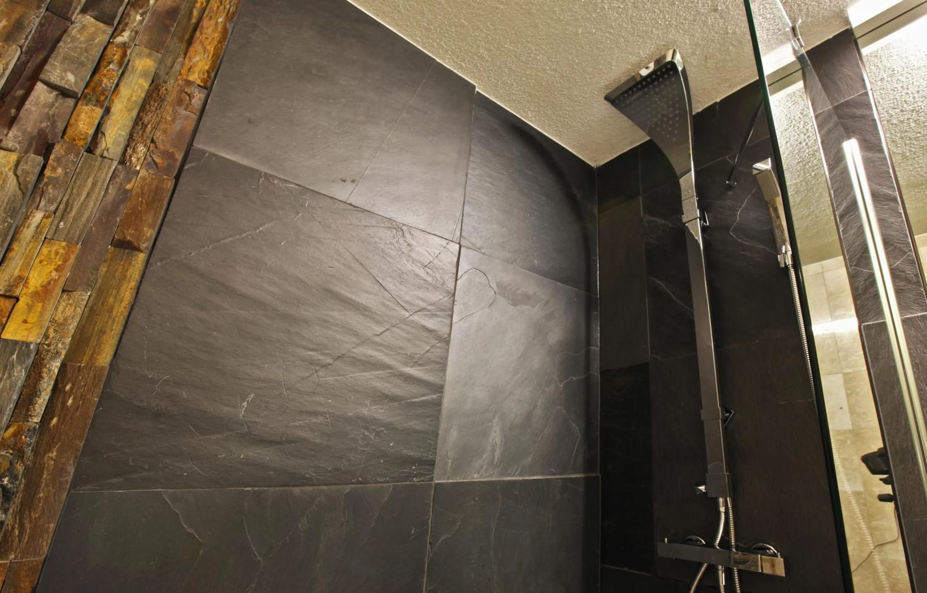 Bathroom in Alp Art Hotel Götzens