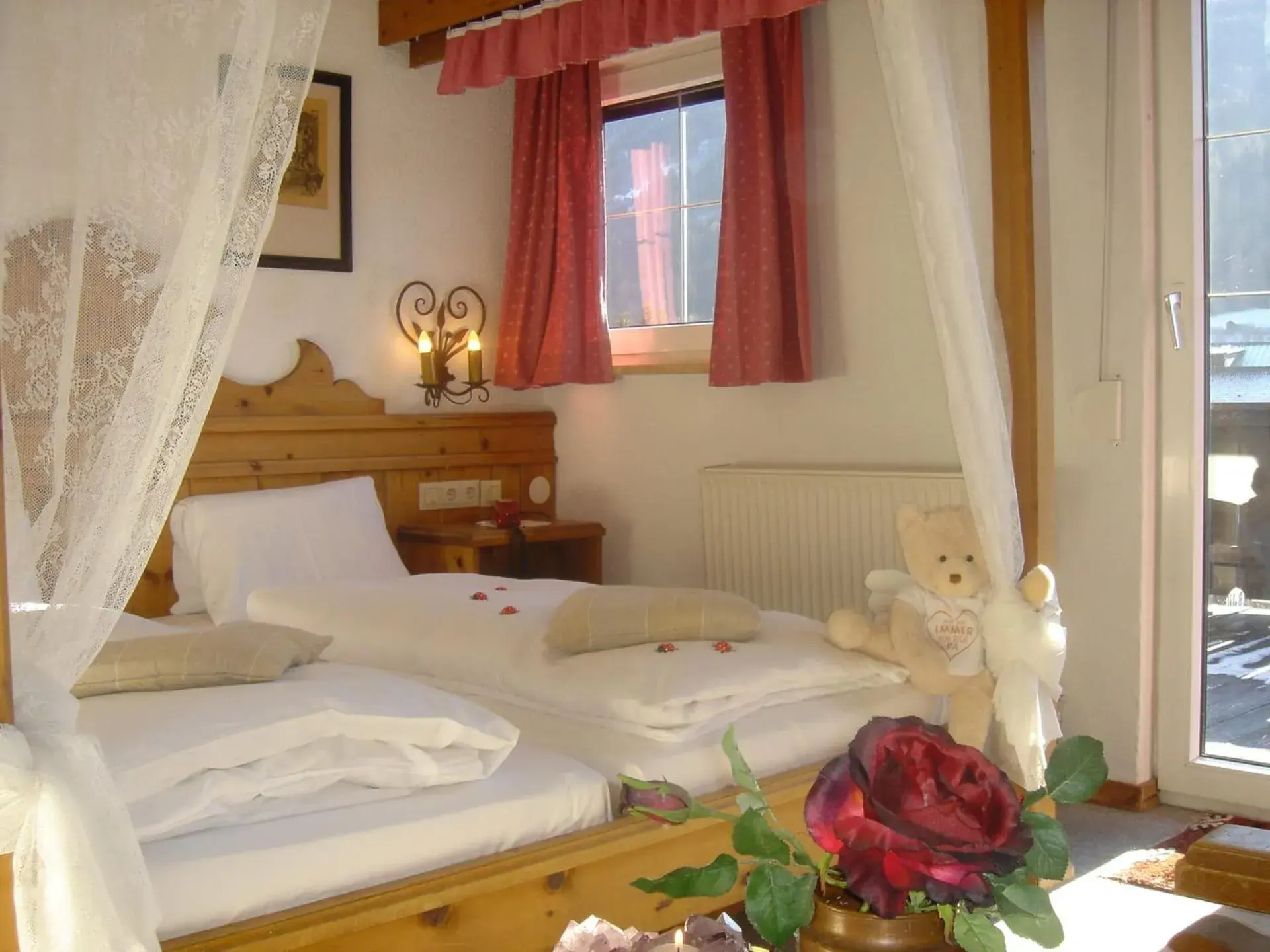 Family Suite in Alp Art Hotel Götzens Family Suite in Alp Art Hotel Götzens