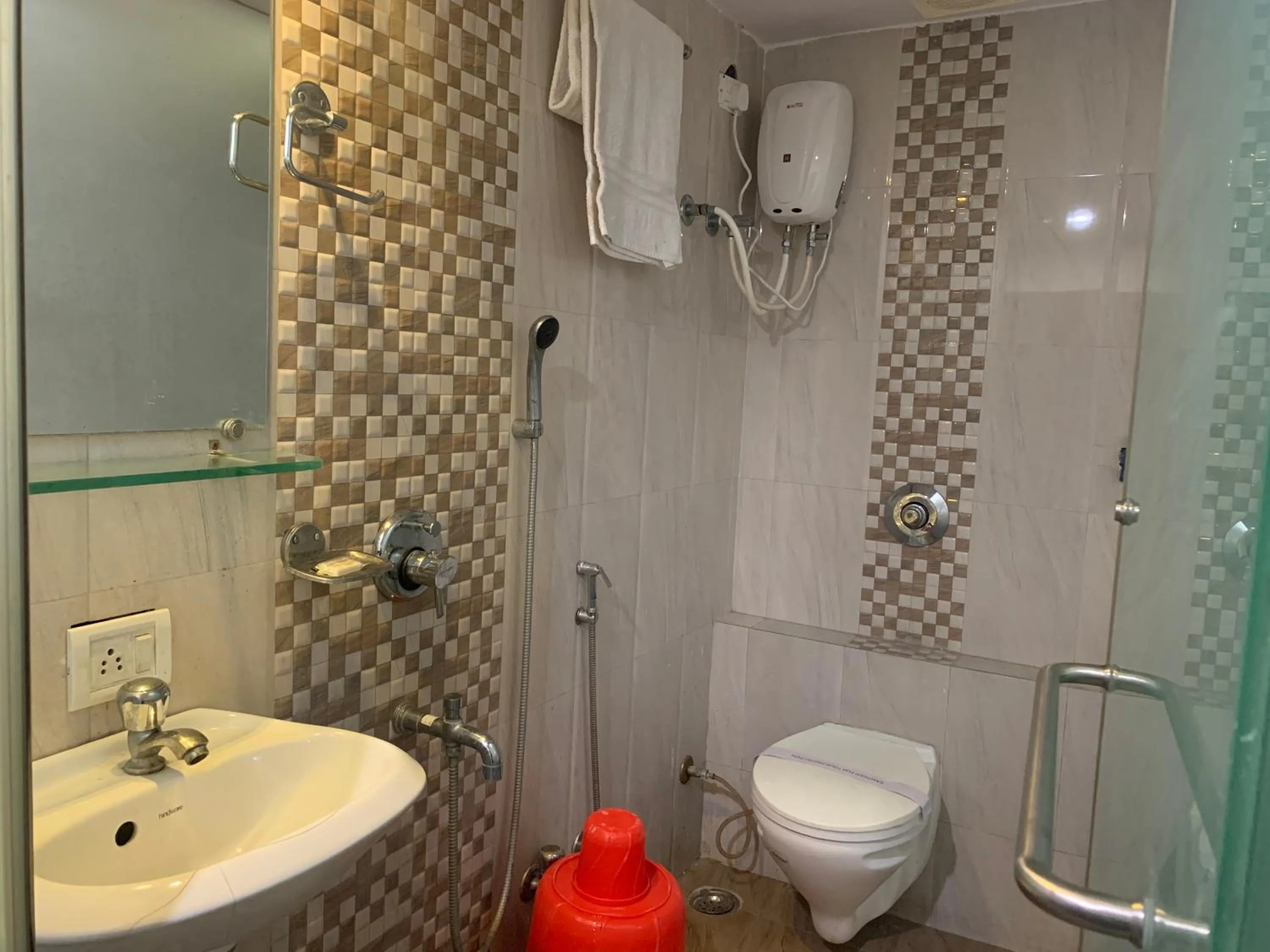 Toilet in JK Rooms 147 Lions - Koradi Nagpur