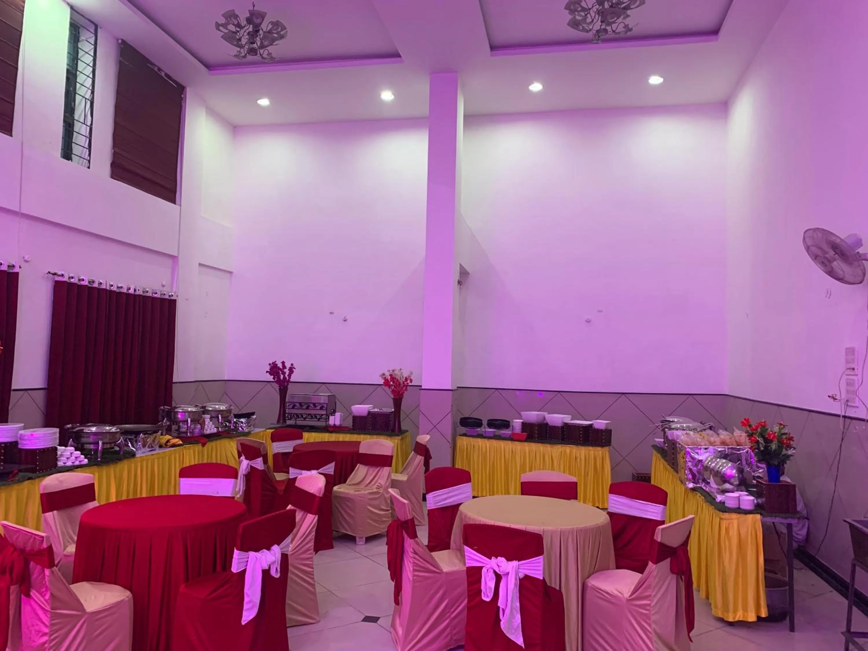 Banquet/Function facilities in JK Rooms 147 Lions - Koradi Nagpur