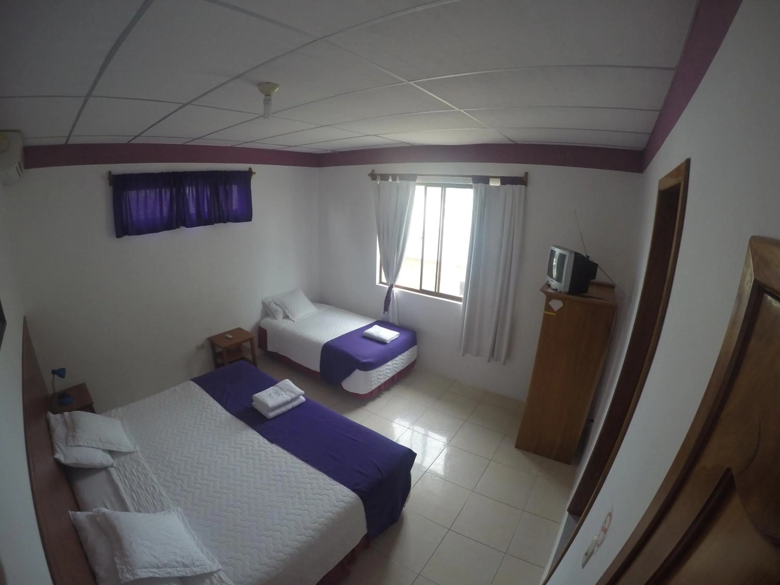 Bedroom, Bed in Hotel LA GRAN TORTUGA - ᯤ STARLINK