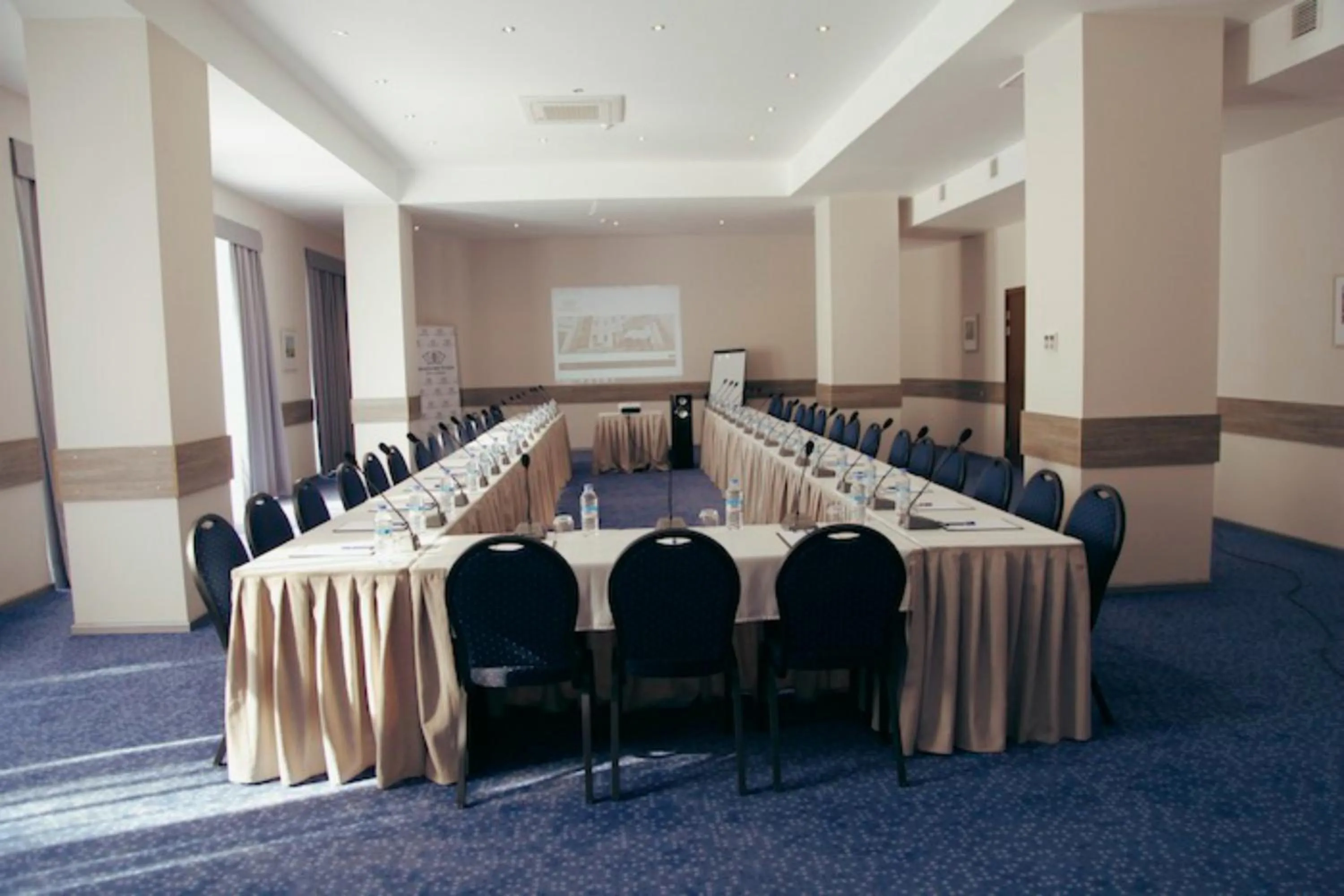 Meeting/conference room in Tskaltubo Plaza Hotel
