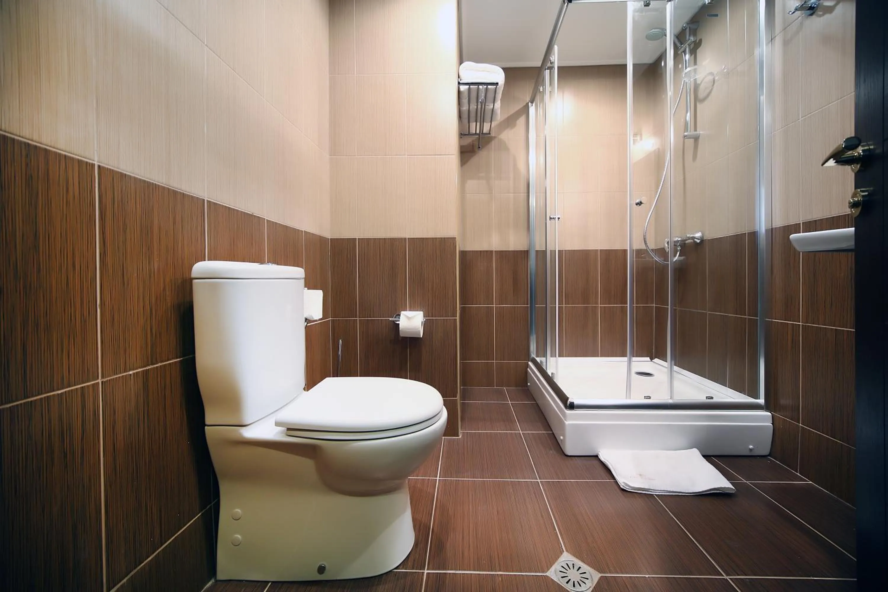 Bathroom in Tskaltubo Plaza Hotel