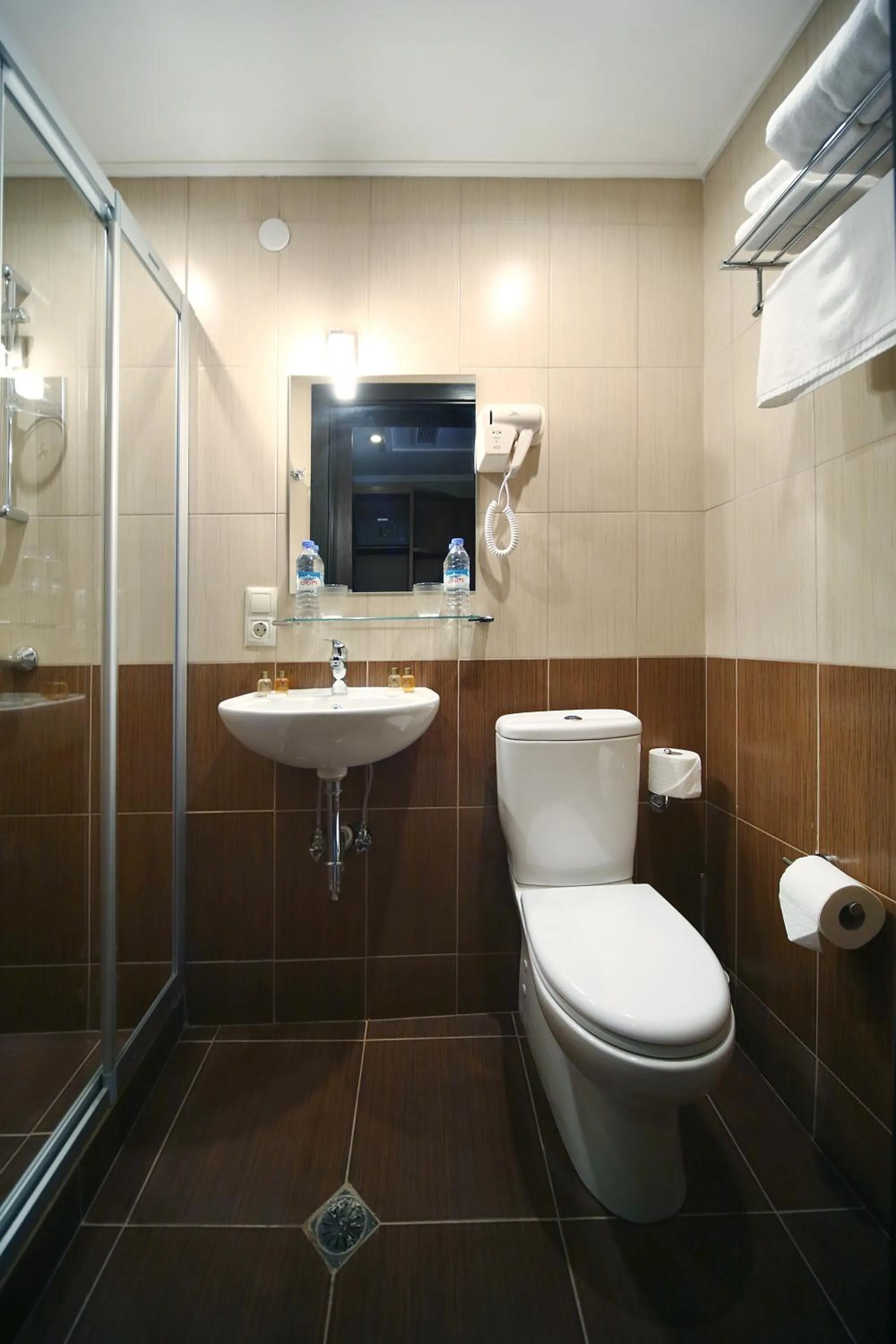 Bathroom in Tskaltubo Plaza Hotel