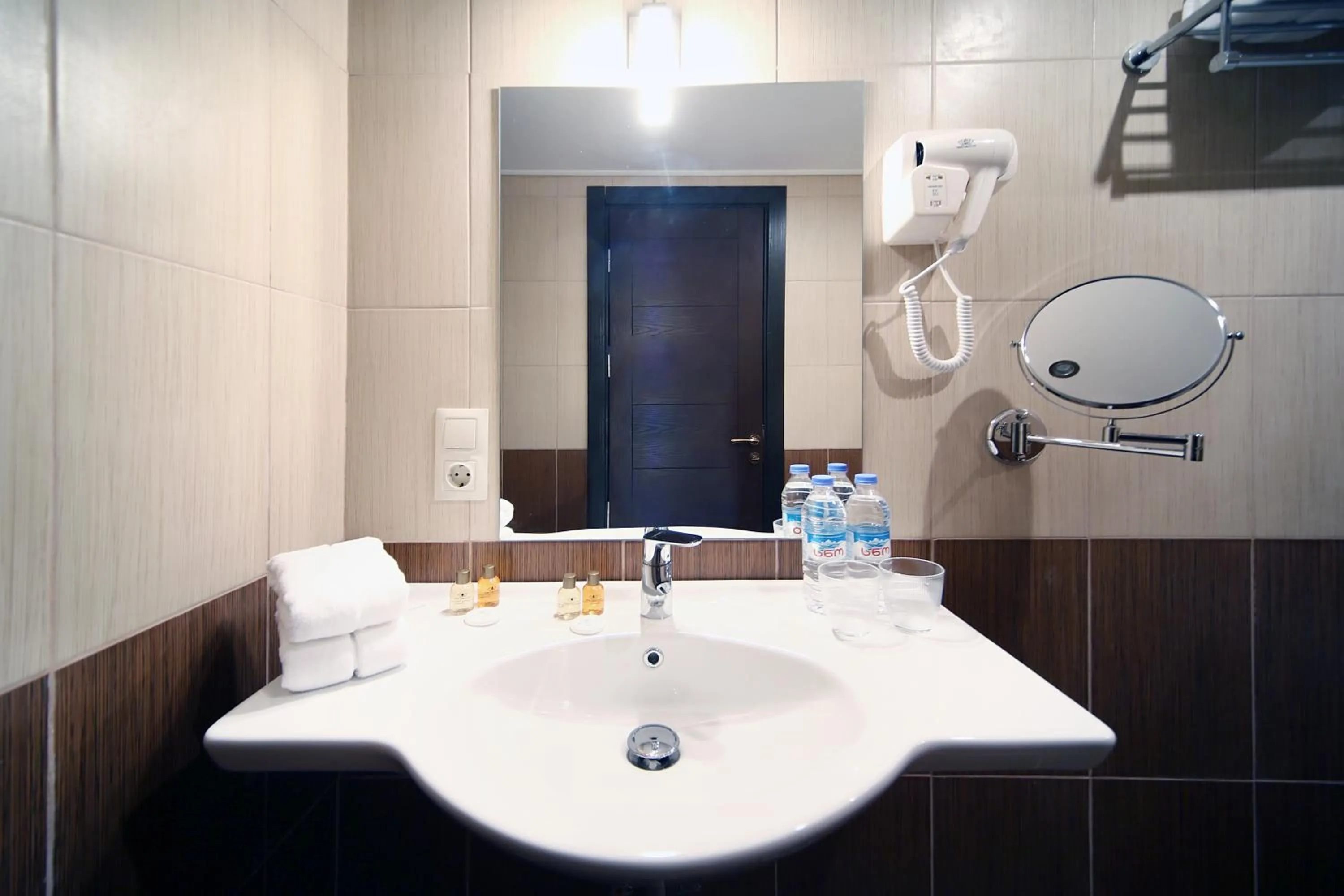 Bathroom in Tskaltubo Plaza Hotel