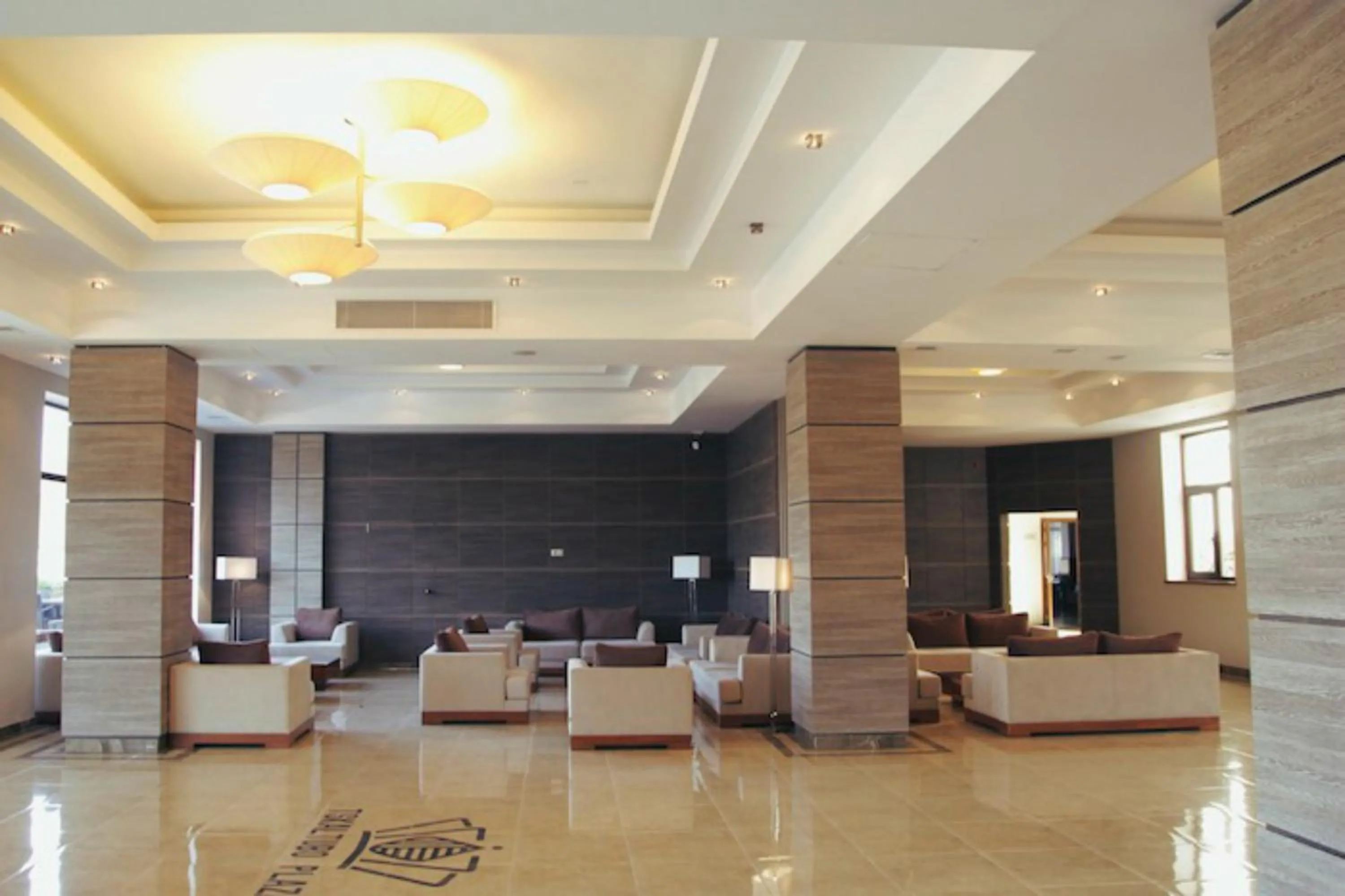 Lobby or reception in Tskaltubo Plaza Hotel