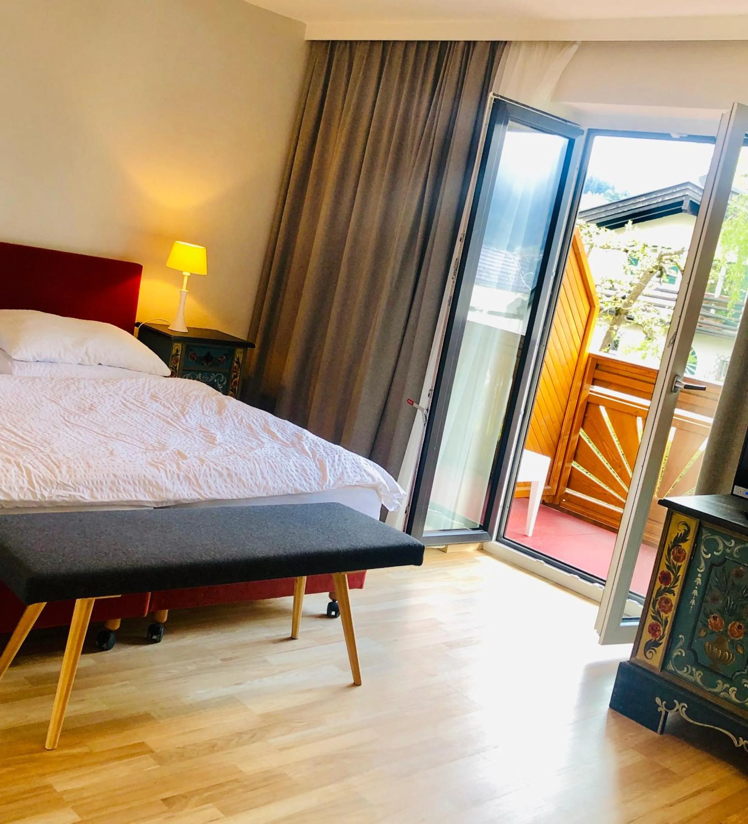 Bedroom, Bed in Hotel Sonnenhof - bed & breakfast & appartements