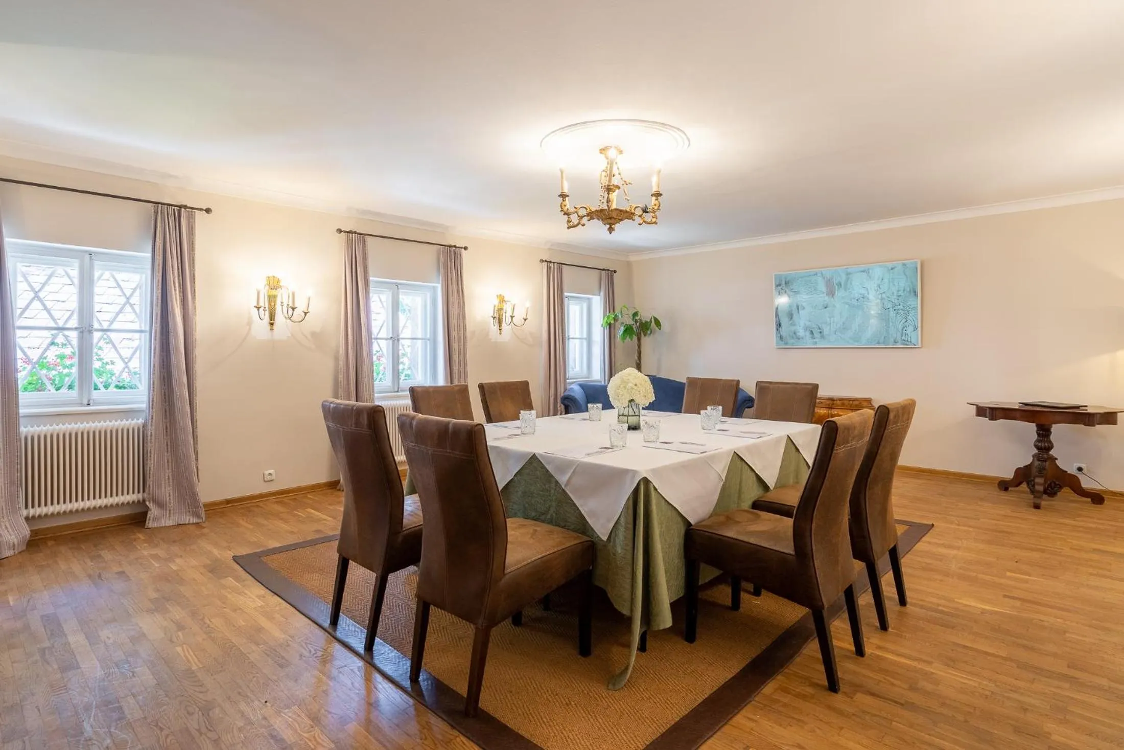 Business facilities in Der Schlosswirt zu Anif - Biedermeierhotel und Restaurant