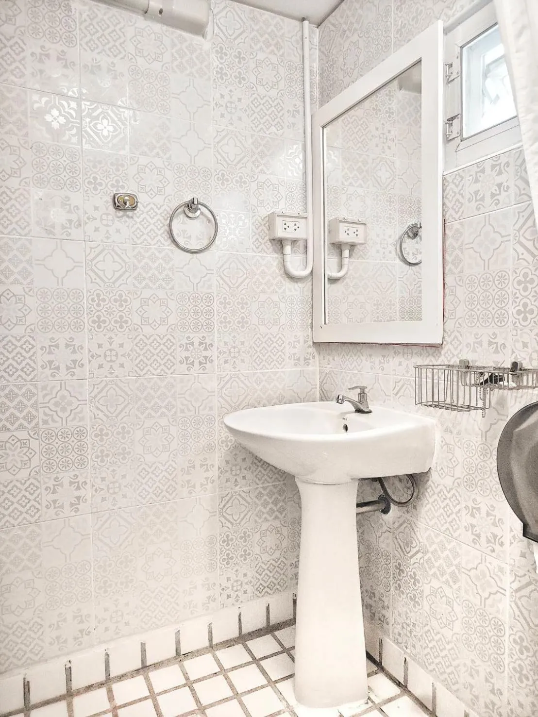 Bathroom in Vlodge House