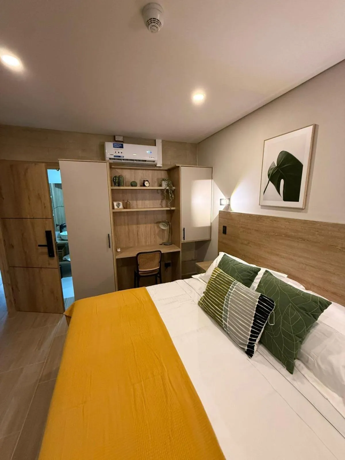 Bedroom, Bed in Manila Hotel Boutique