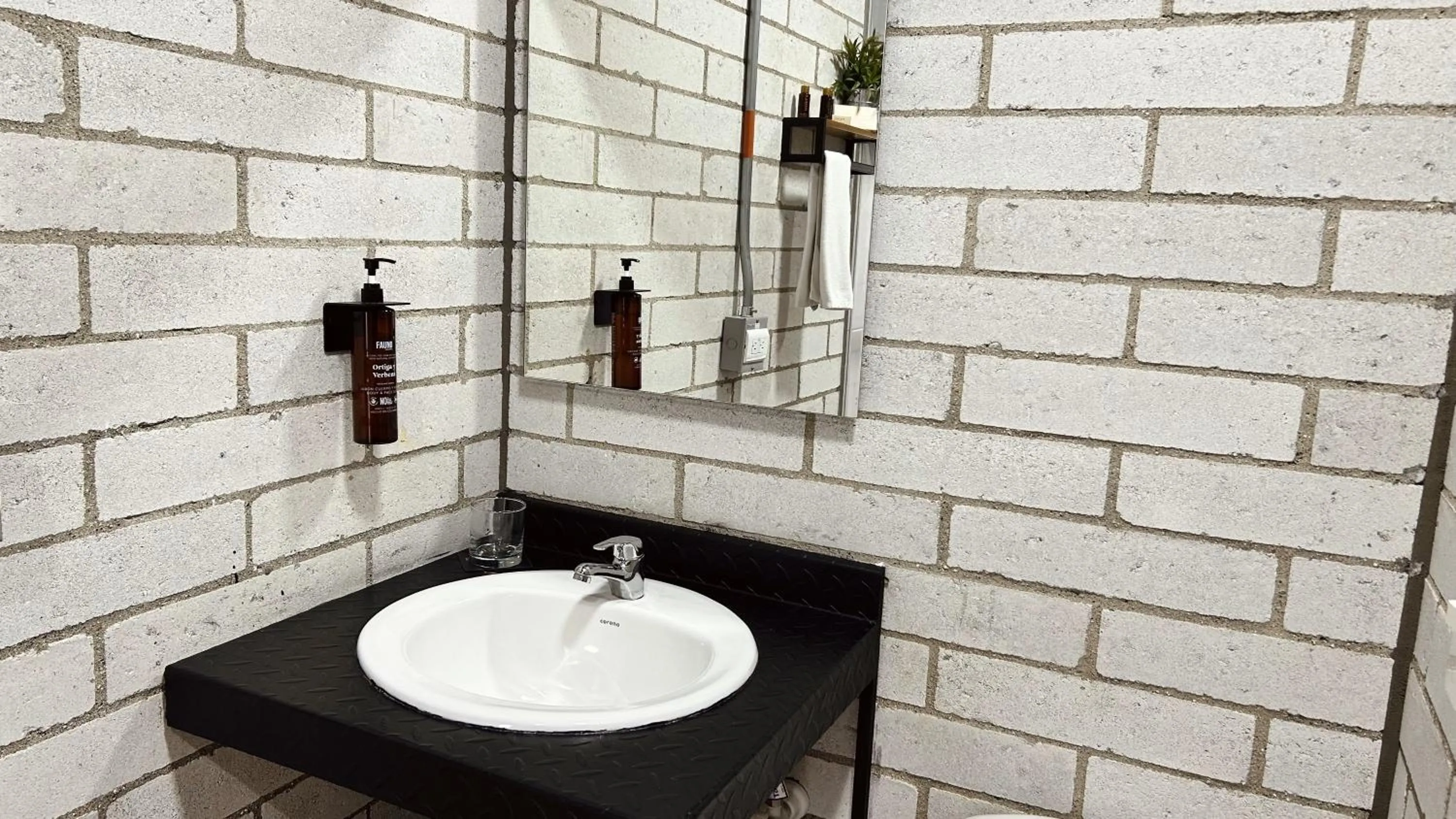 Bathroom in Manila Hotel Boutique