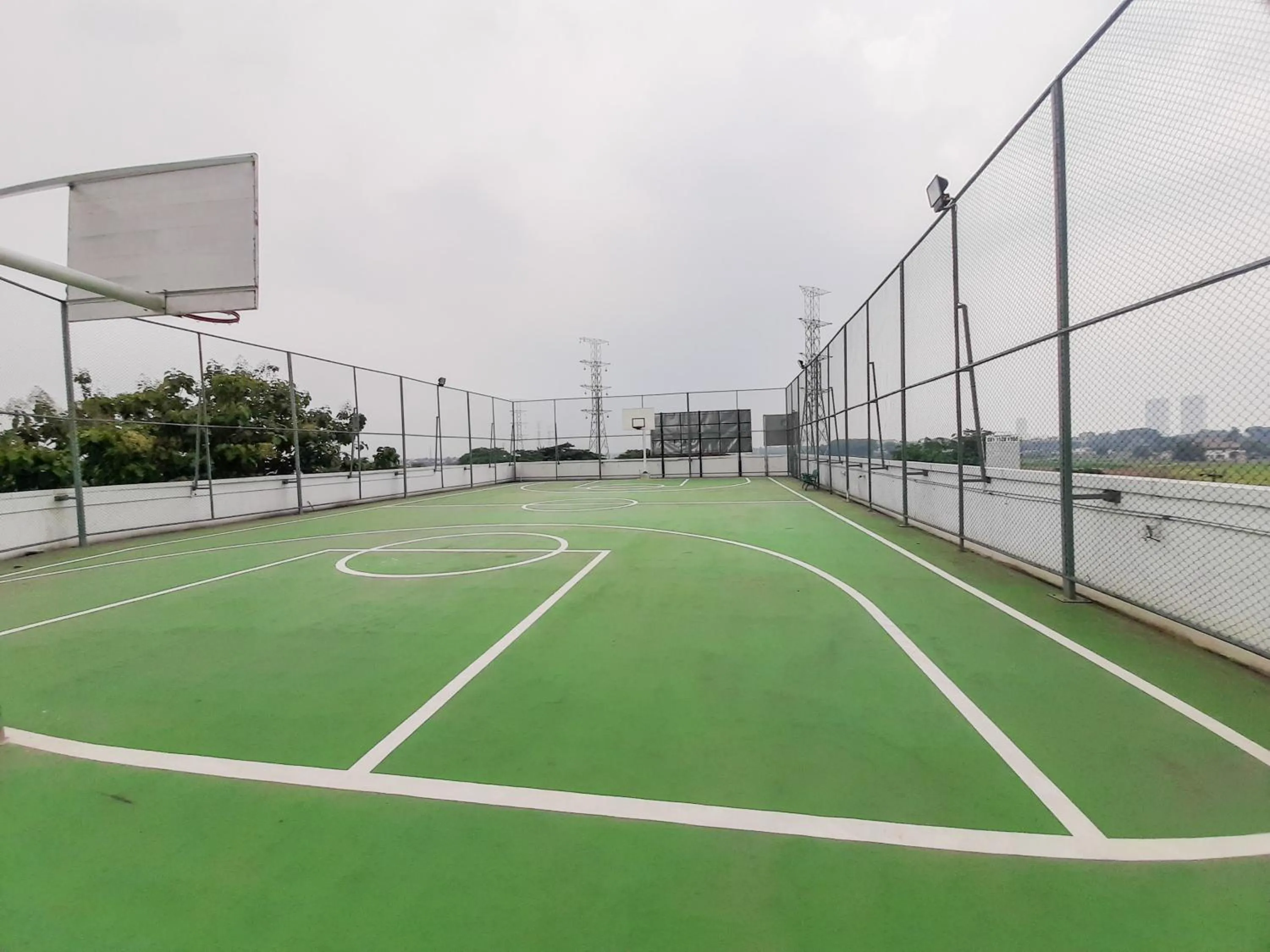 Fully Furnished Studio with Comfort Design Majestic Point Serpong Apartment By Travelio