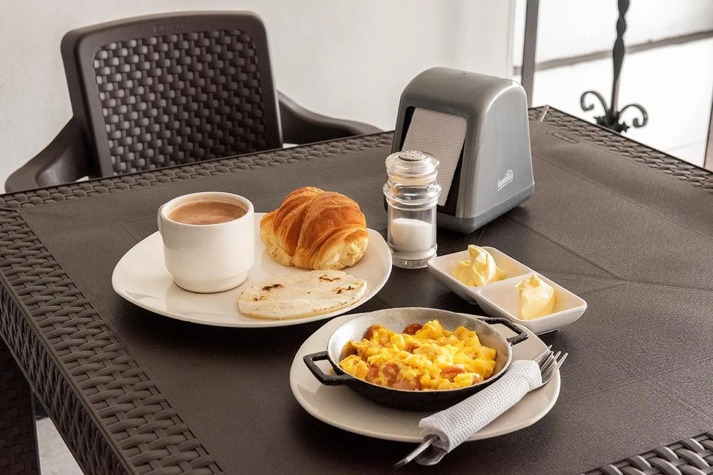 American breakfast in Hotel Elegant Suite