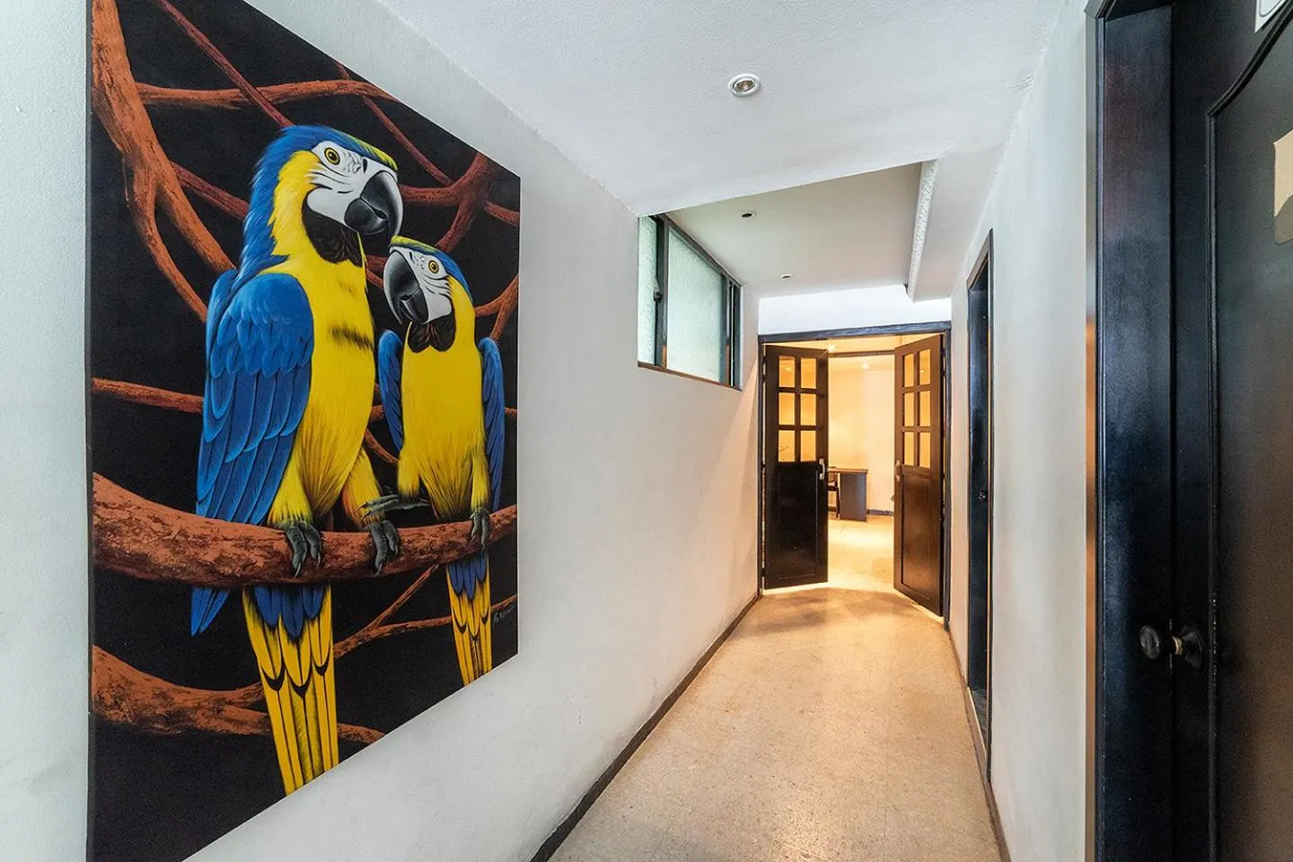 Decorative detail in Hotel Elegant Suite