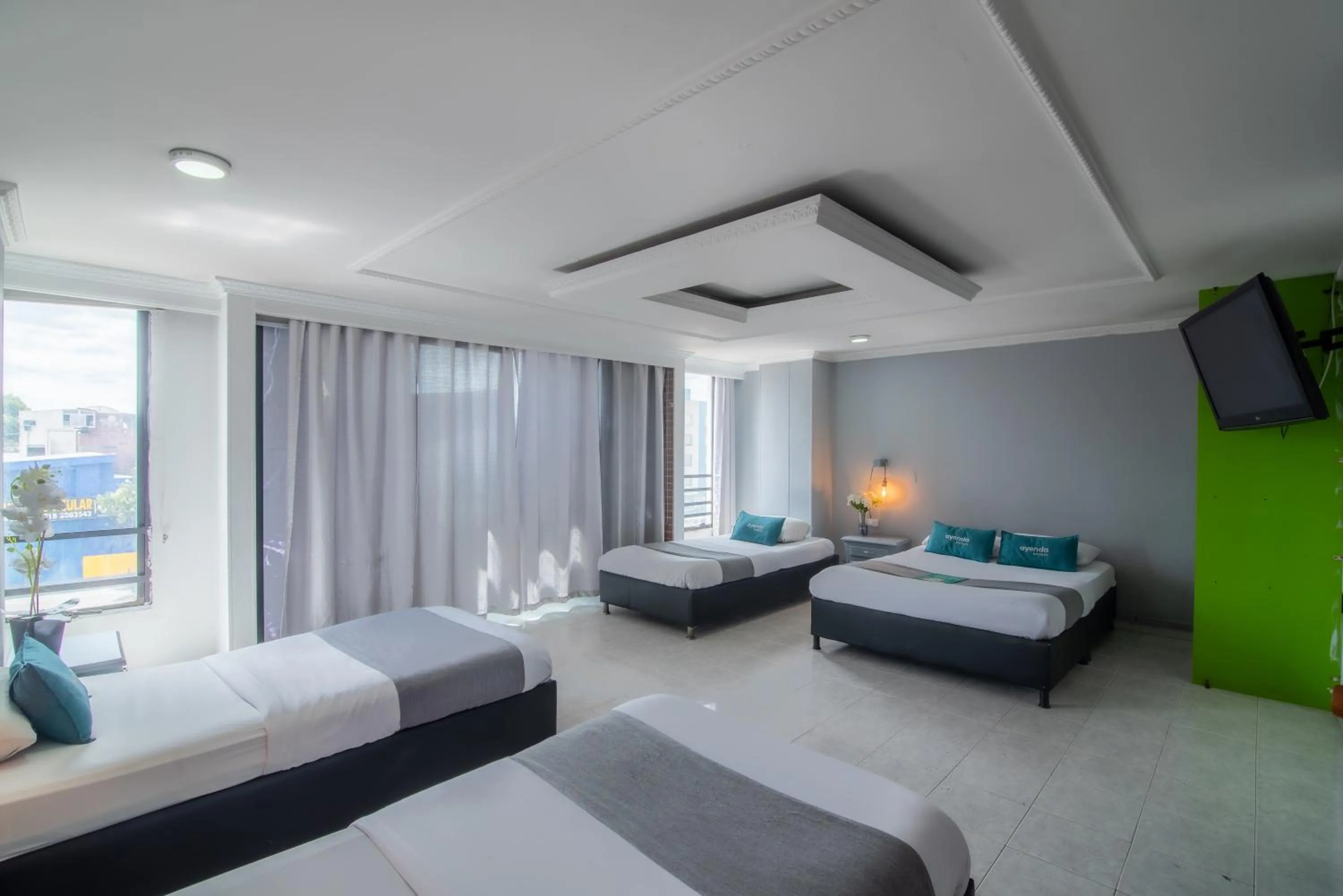 Bed in Hotel Elegant Suite