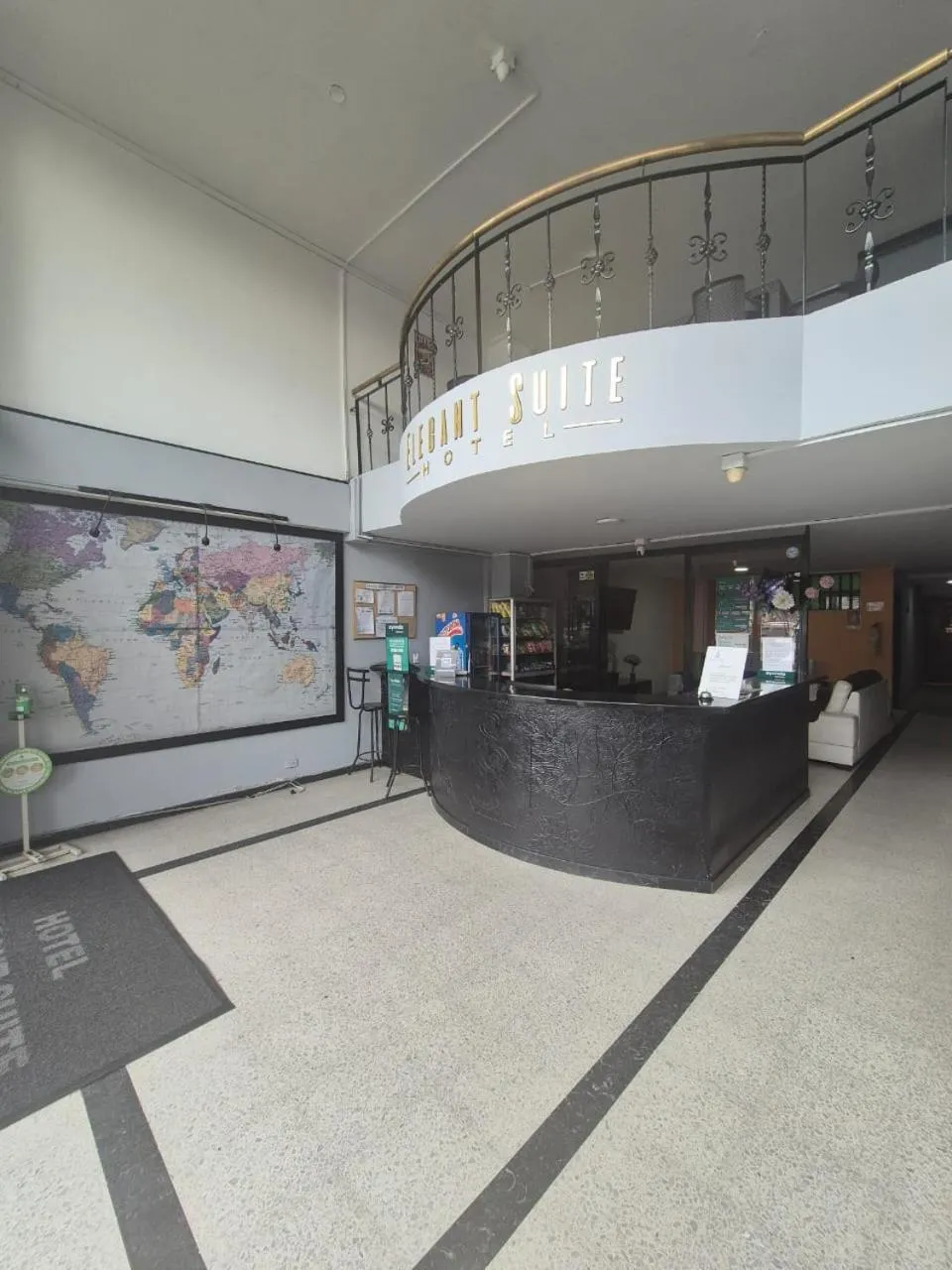 Lobby or reception in Hotel Elegant Suite