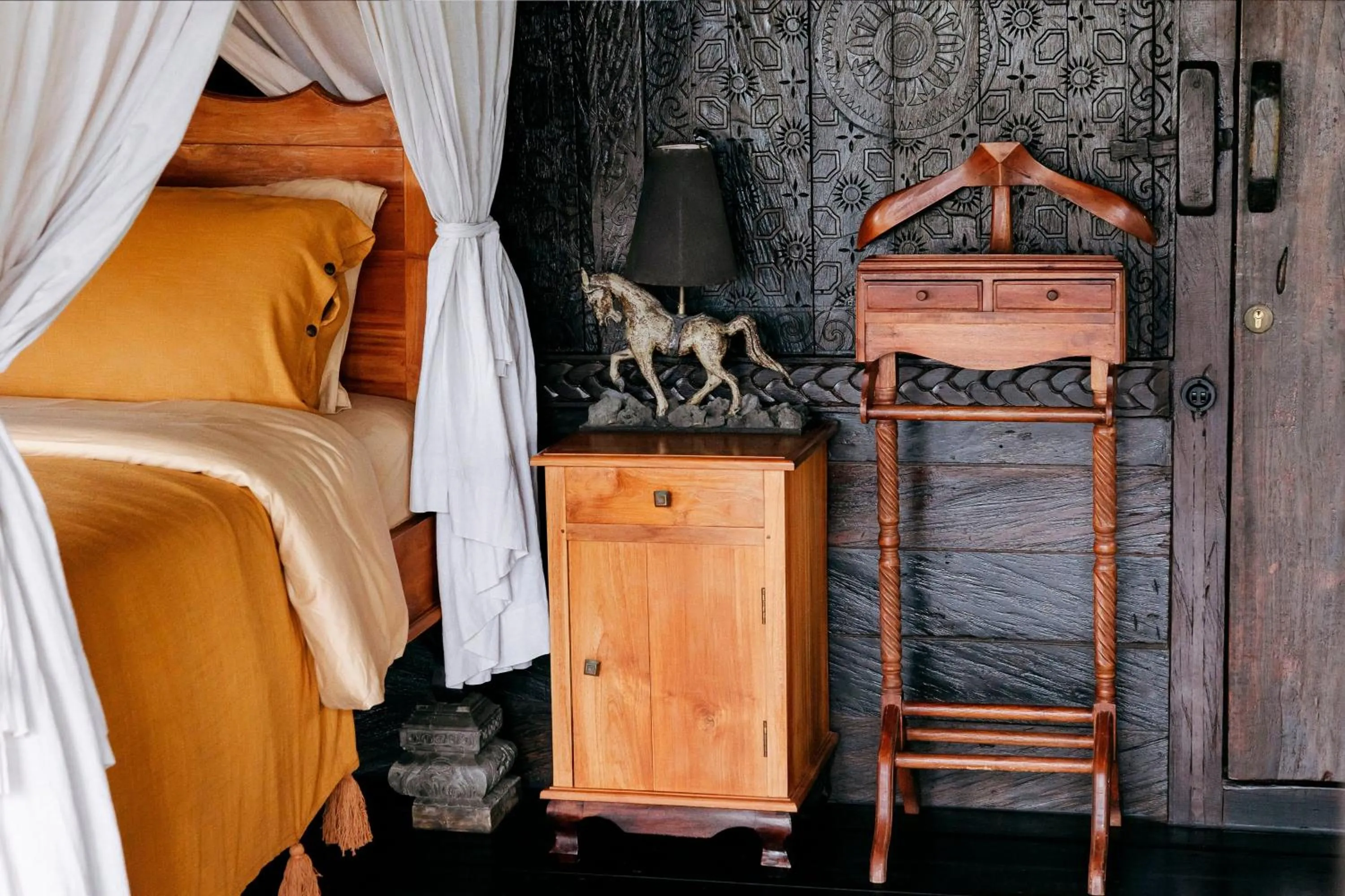 Decorative detail, Bed in Most Exotic Villa Keong Tabanan