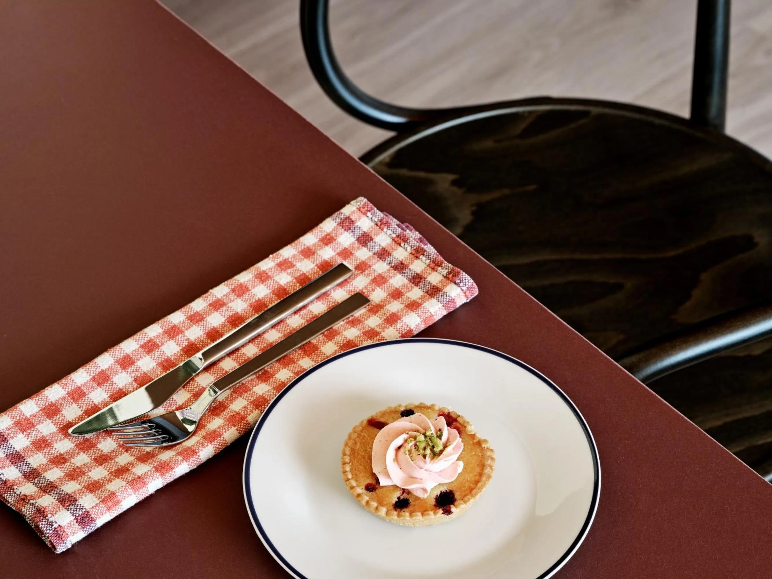 Food and drinks in Dahei Apartment Hotel